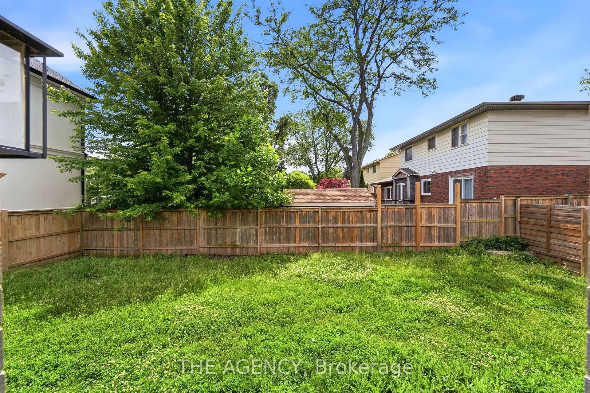 Photo 39 of 308 Appleby Line, Burlington, Shoreacres — HOMEH