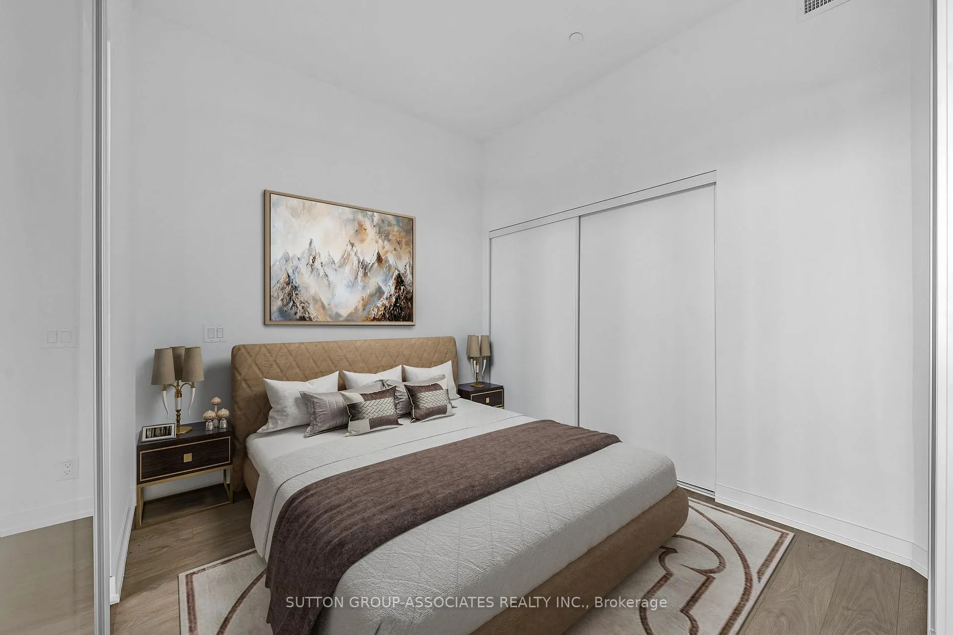Photo 6 of Unit 213, 270 Dufferin Street, Toronto, South Parkdale — HOMEH