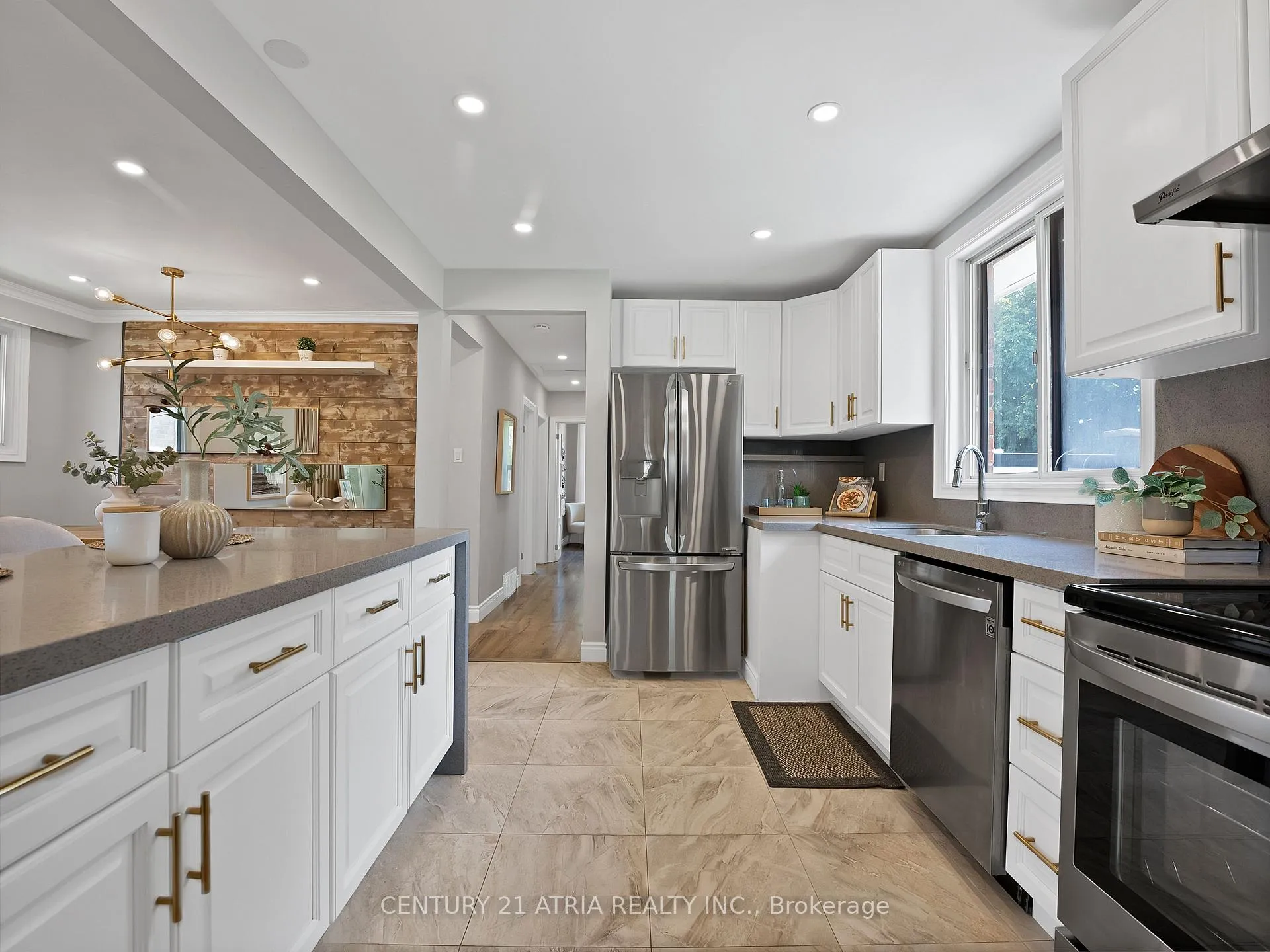 Photo 4 of 21 Cavehill Crescent, Scarborough, Wexford-Maryvale — HOMEH