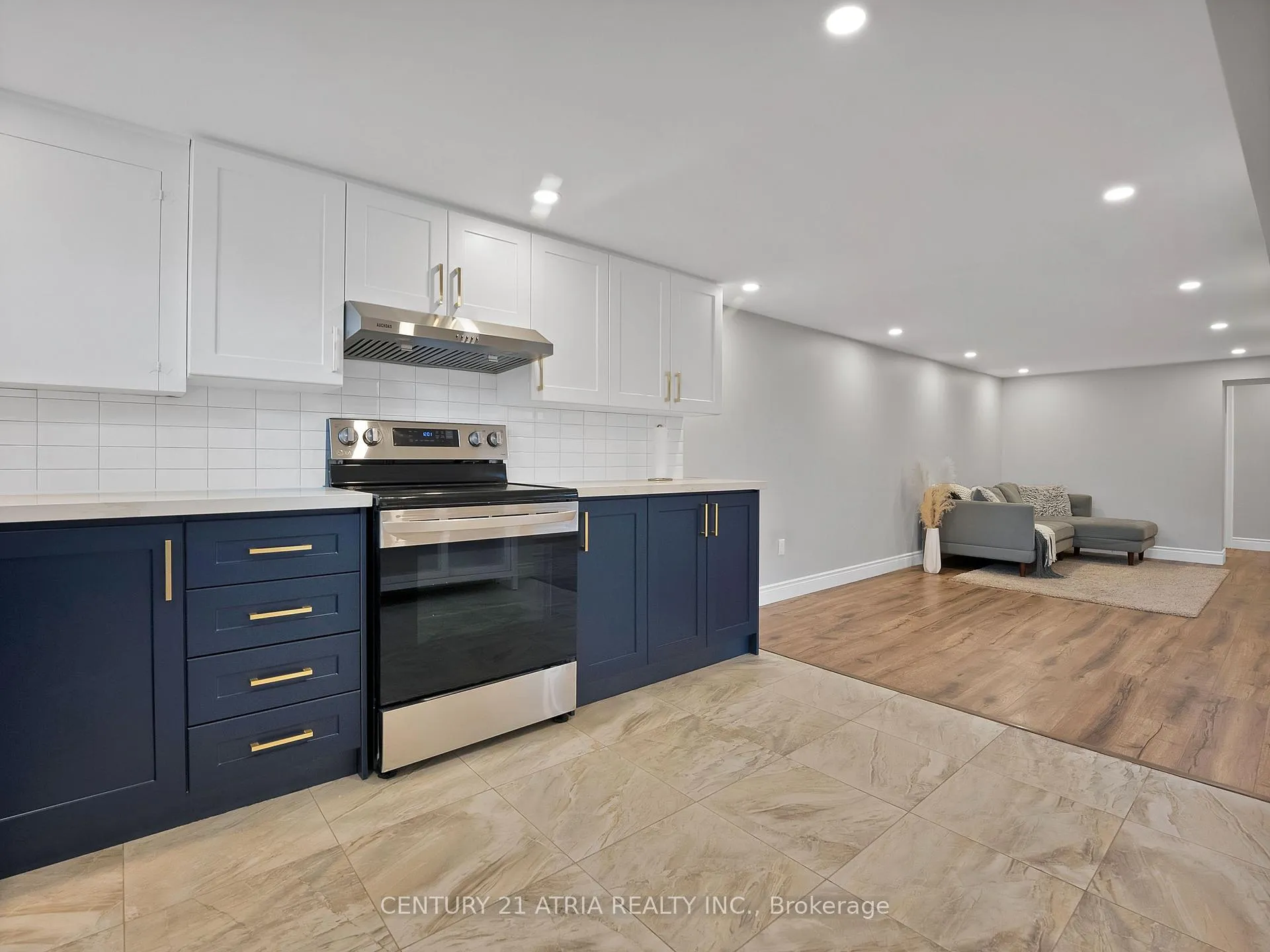 Photo 16 of 21 Cavehill Crescent, Scarborough, Wexford-Maryvale — HOMEH