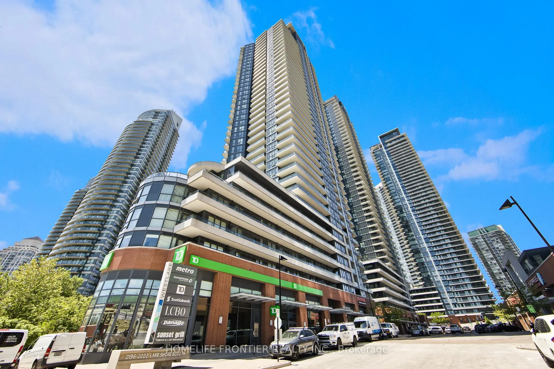 Front of Unit 1108, 2212 Lake Shore Boulevard W