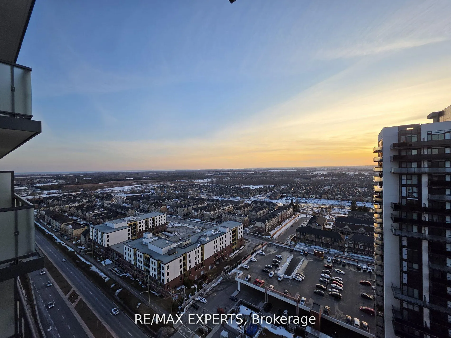 Photo 11 of Unit 2414, 2545 Simcoe Street N, Oshawa, Windfields — HOMEH