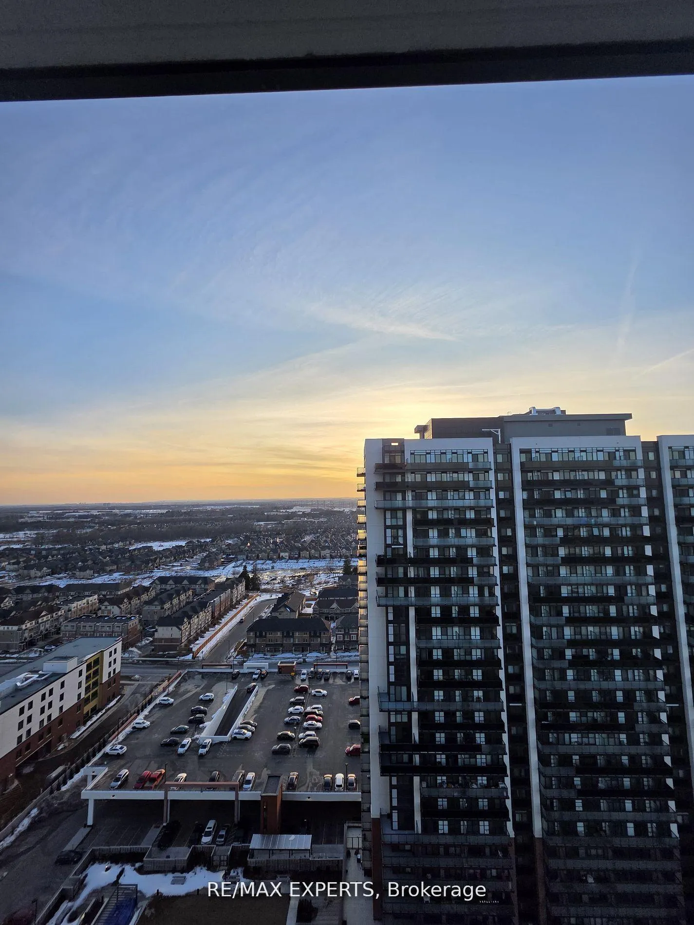 Photo 13 of Unit 2414, 2545 Simcoe Street N, Oshawa, Windfields — HOMEH