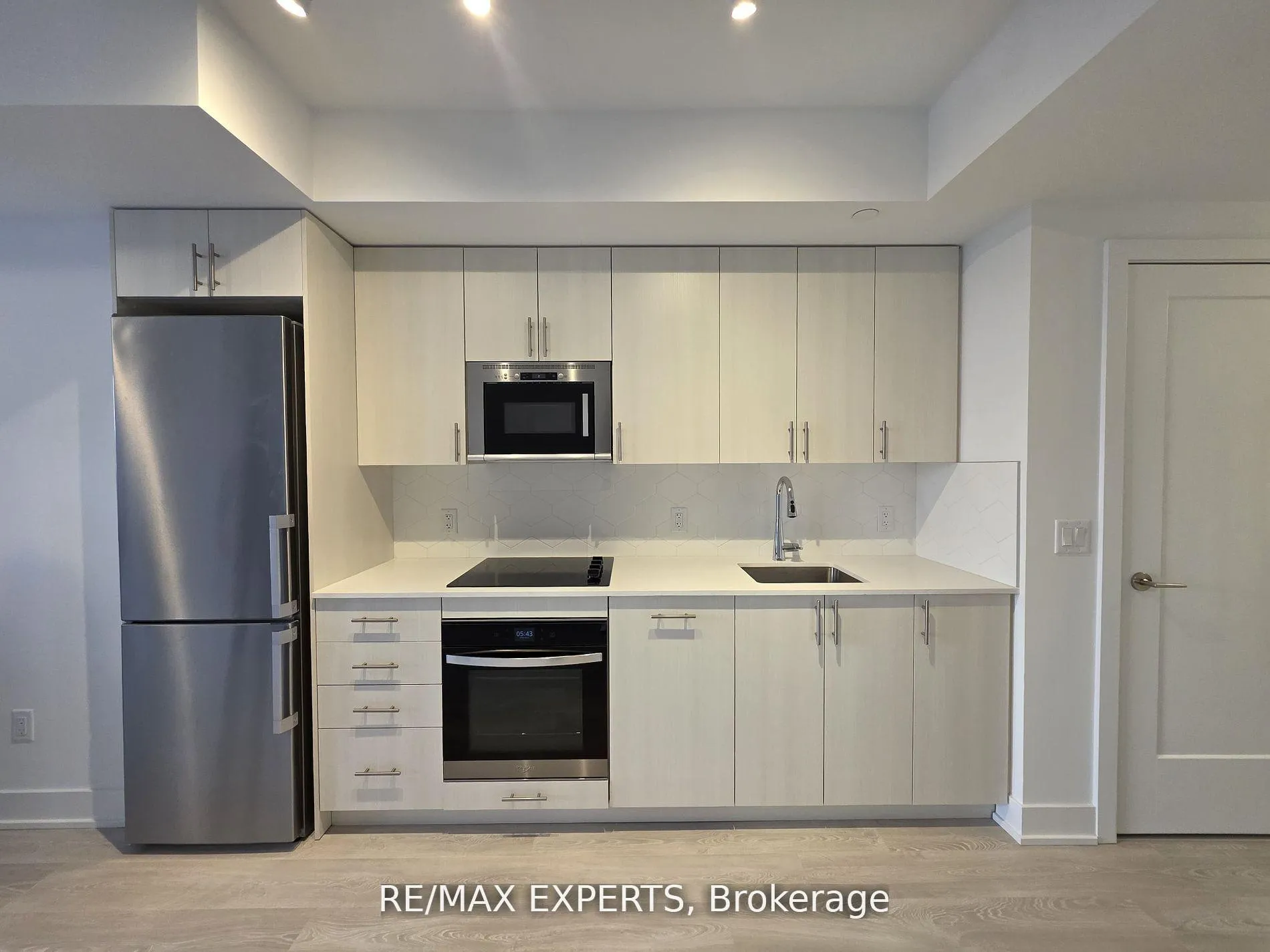 Photo 17 of Unit 2414, 2545 Simcoe Street N, Oshawa, Windfields — HOMEH