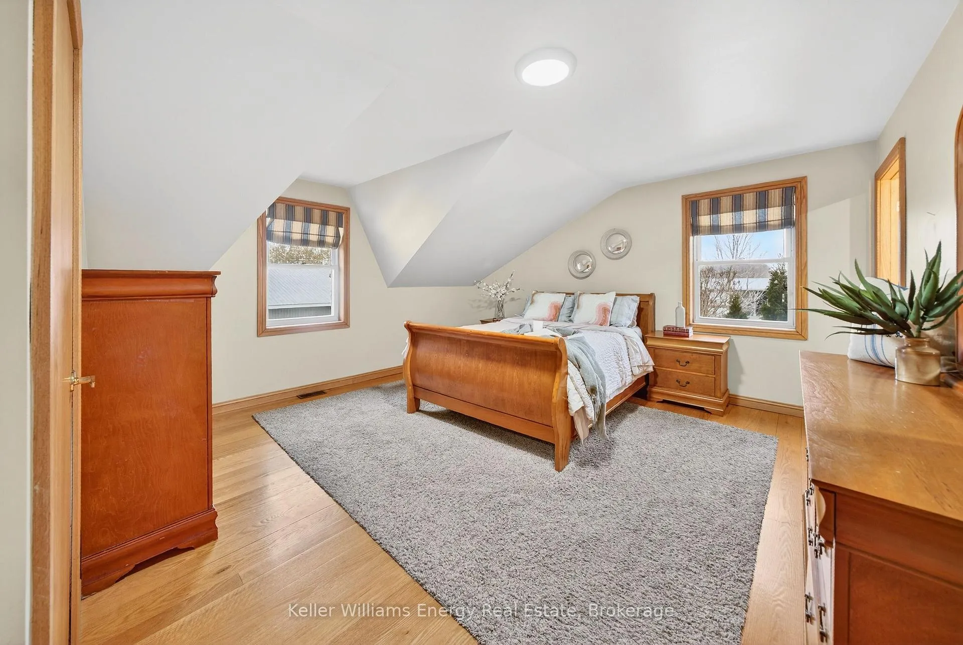 Photo 28 of 1114 Harrington Road, Quinte West, Sidney Ward — HOMEH