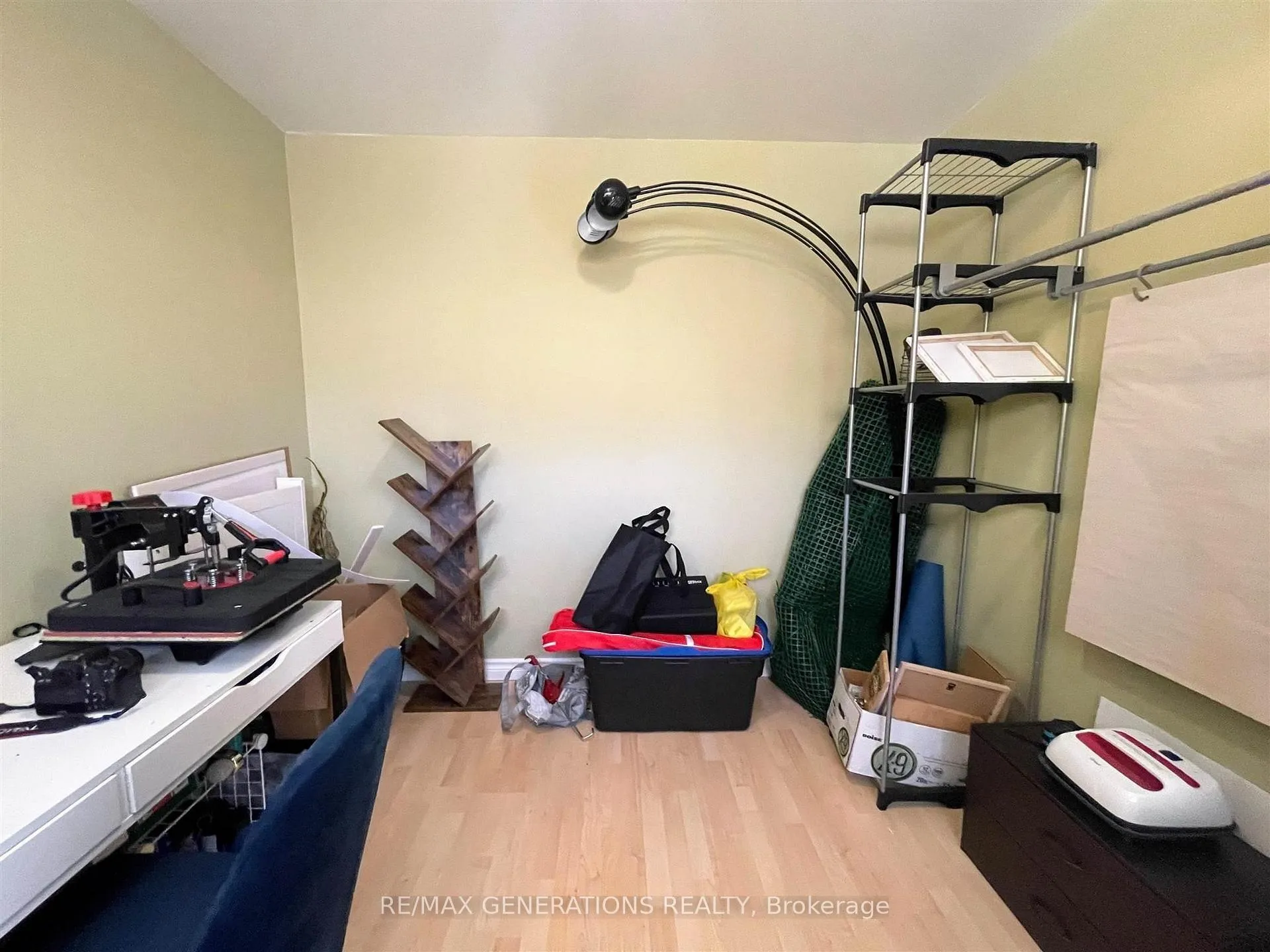 Photo 13 of 2 Essa Place, Manitouwadge — HOMEH