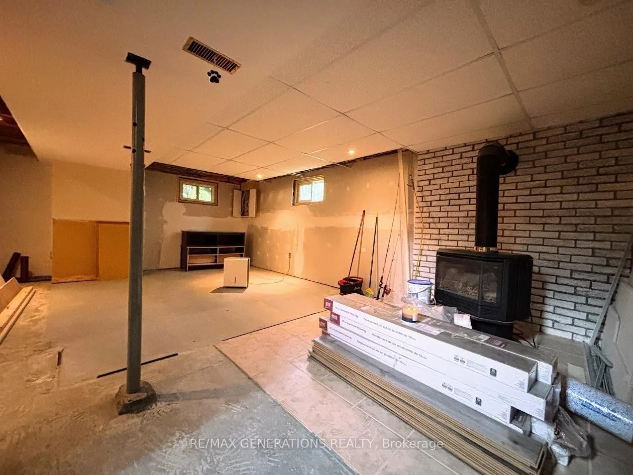 Photo 24 of 2 Essa Place, Manitouwadge — HOMEH