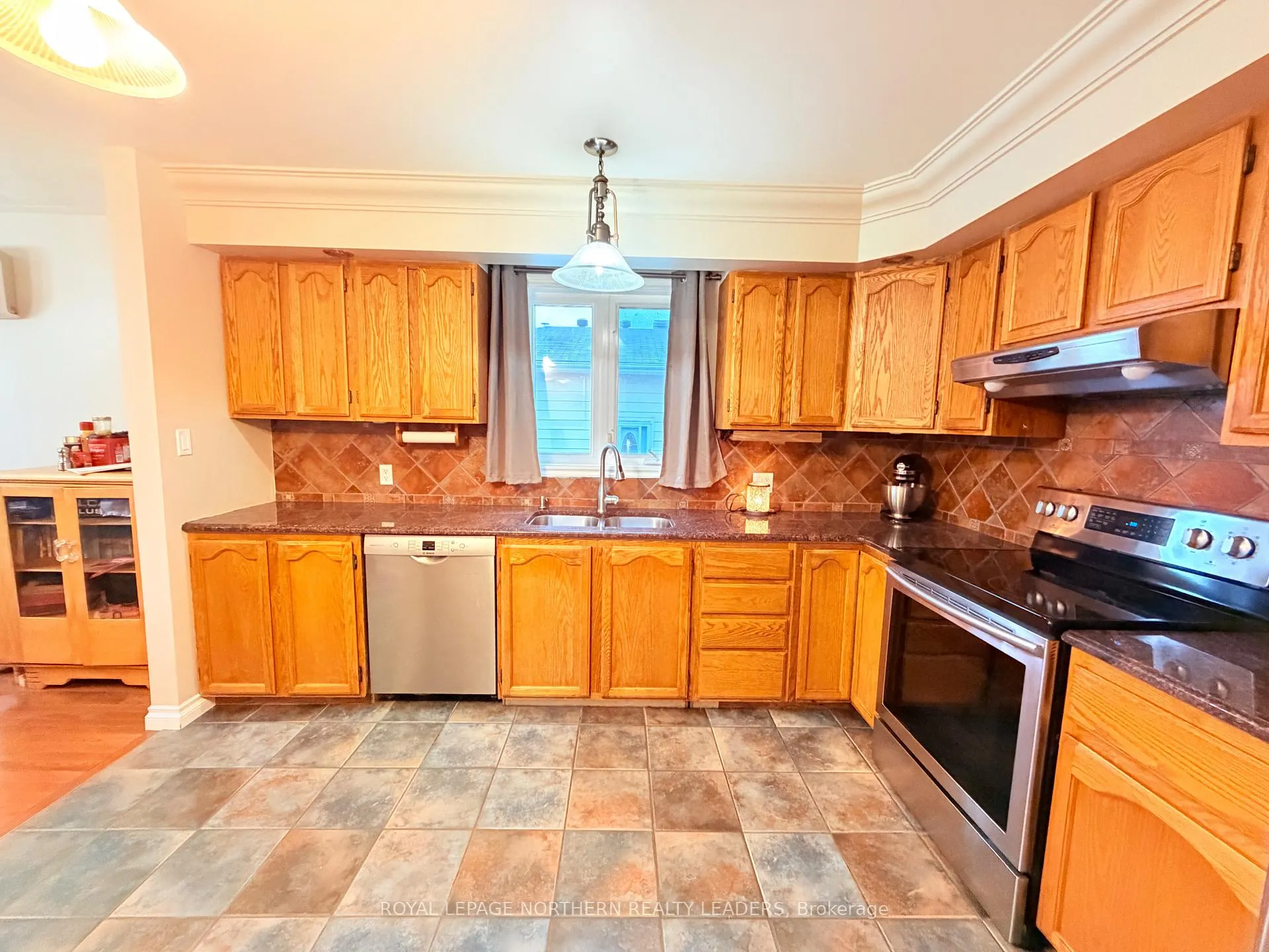 Photo 12 of 599 Lynwood Drive, Timmins, MTJ - Main Area — HOMEH