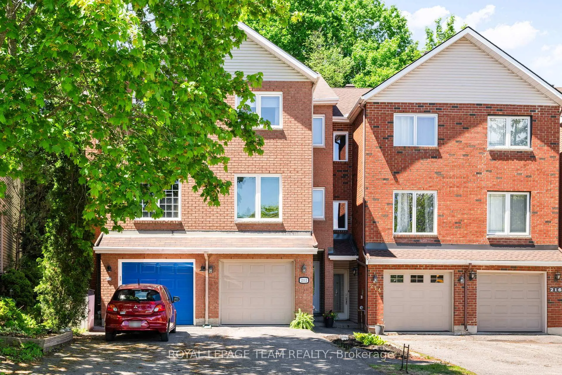 Front of 212 Provender Avenue