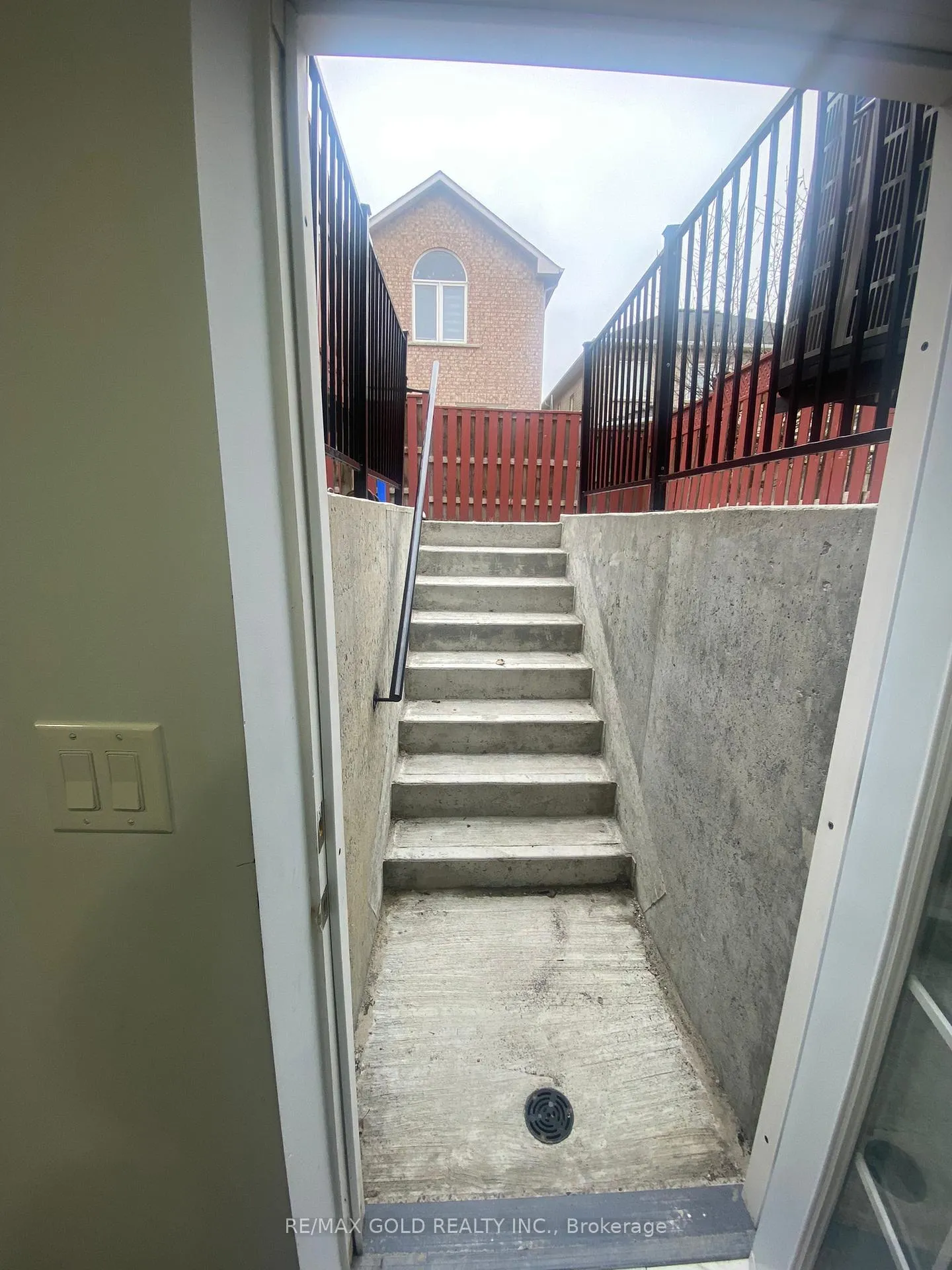 Photo 2 of Unit BSEMNT, 19 Silent Pond Crescent, Brampton, Madoc — HOMEH