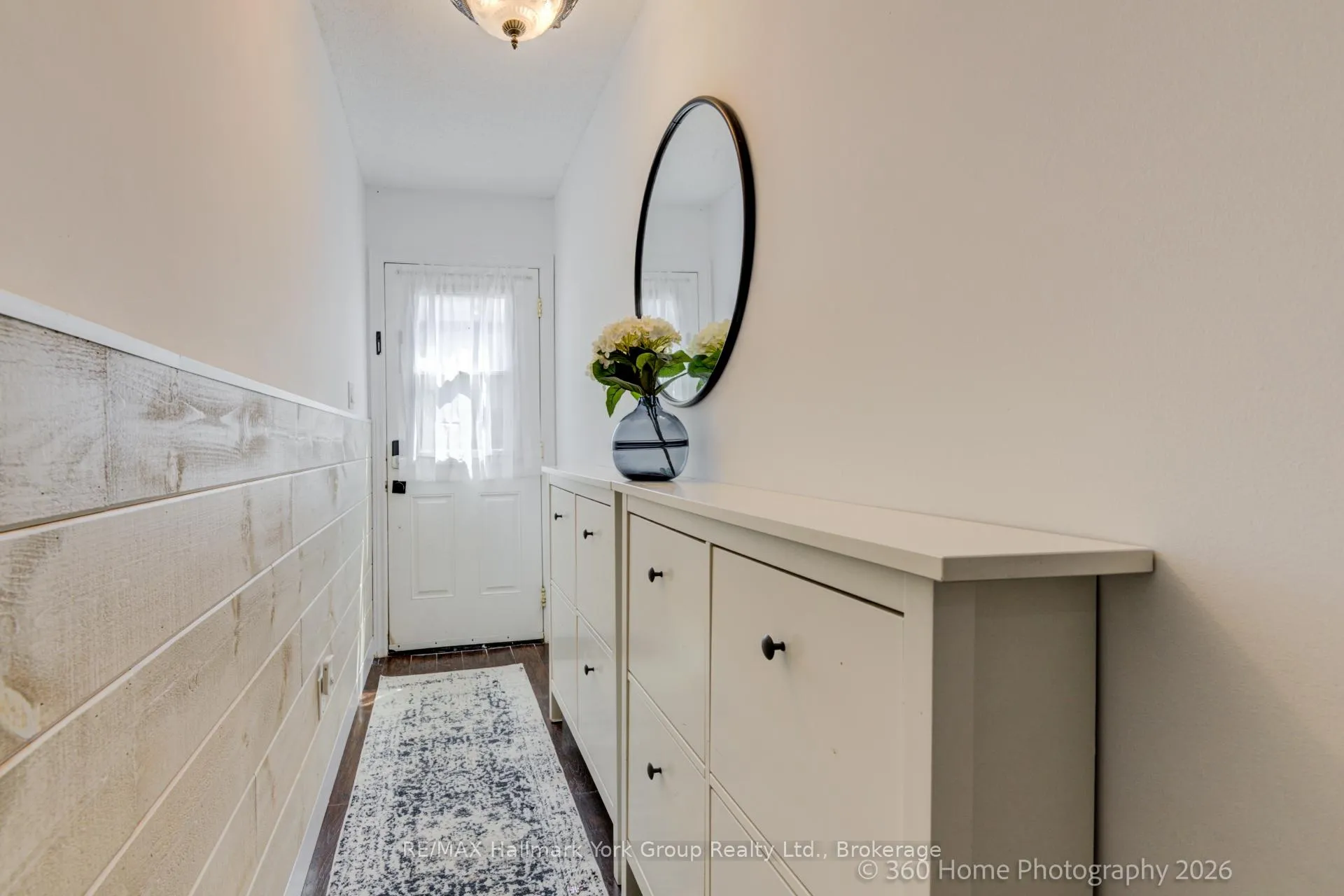 Photo 2 of Unit 16, 502 Essa Road, Barrie, Holly — HOMEH