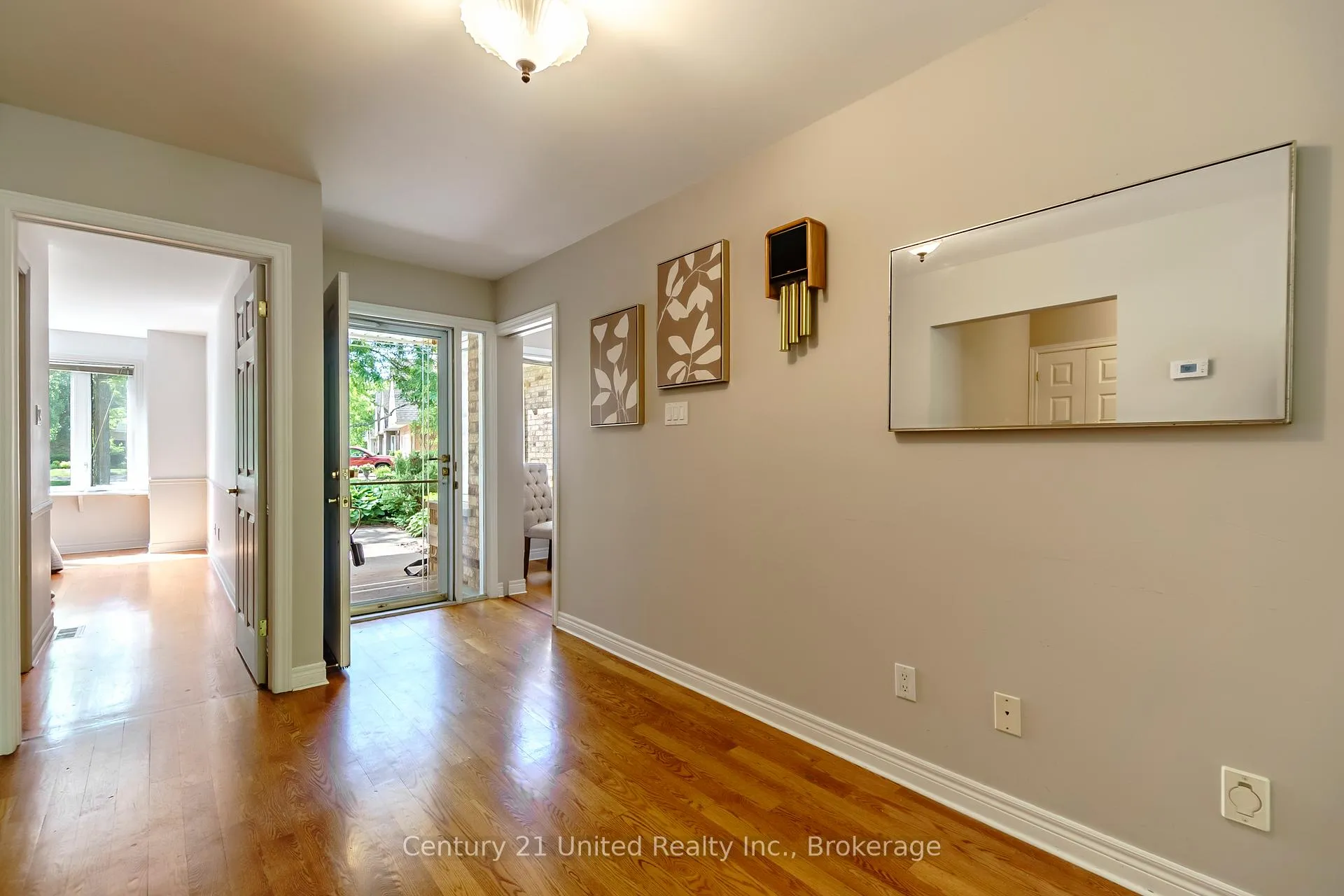 Photo 6 of Unit 12, 1850 Cherryhill Road, Peterborough, Monaghan Ward 2 — HOMEH