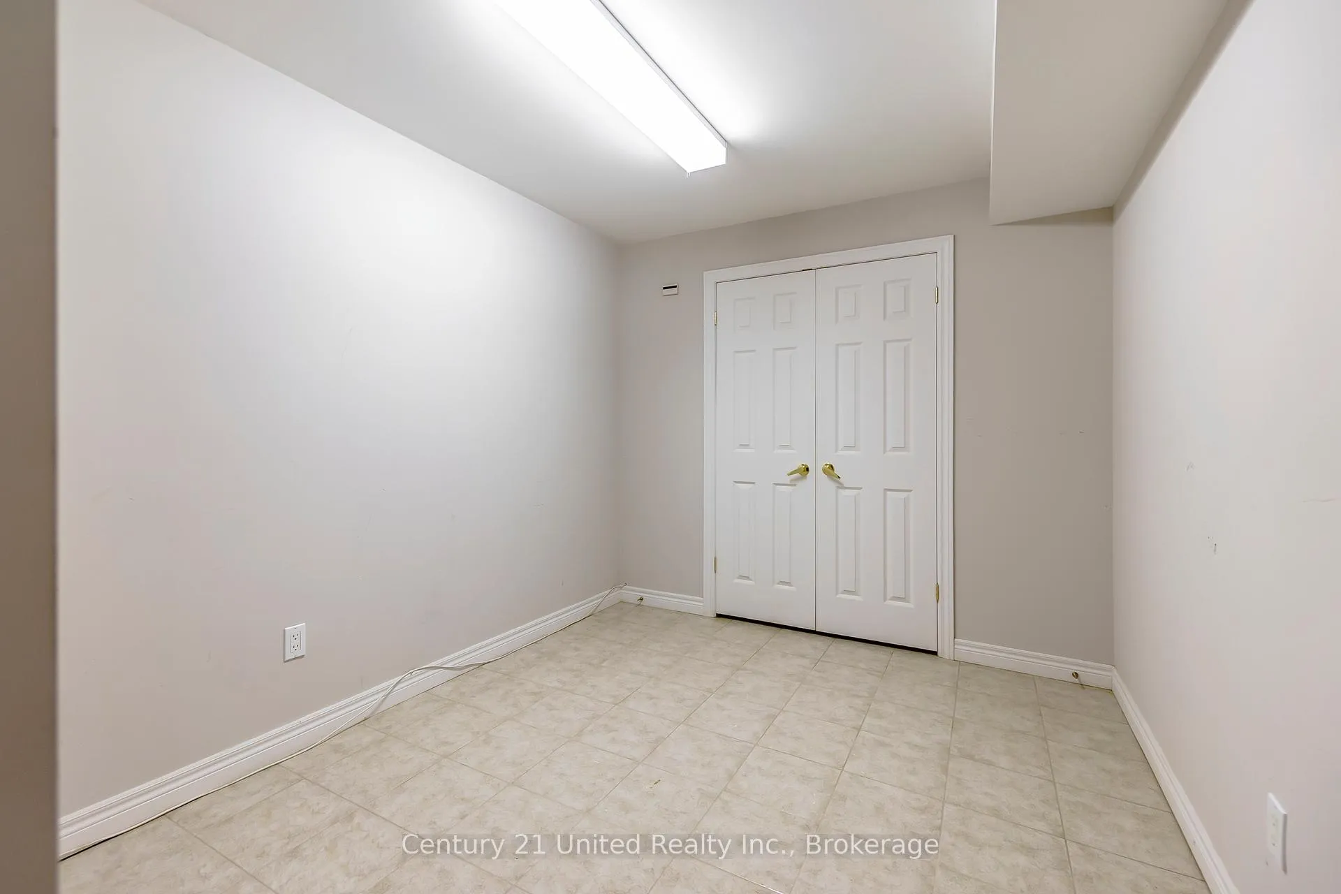 Photo 38 of Unit 12, 1850 Cherryhill Road, Peterborough, Monaghan Ward 2 — HOMEH