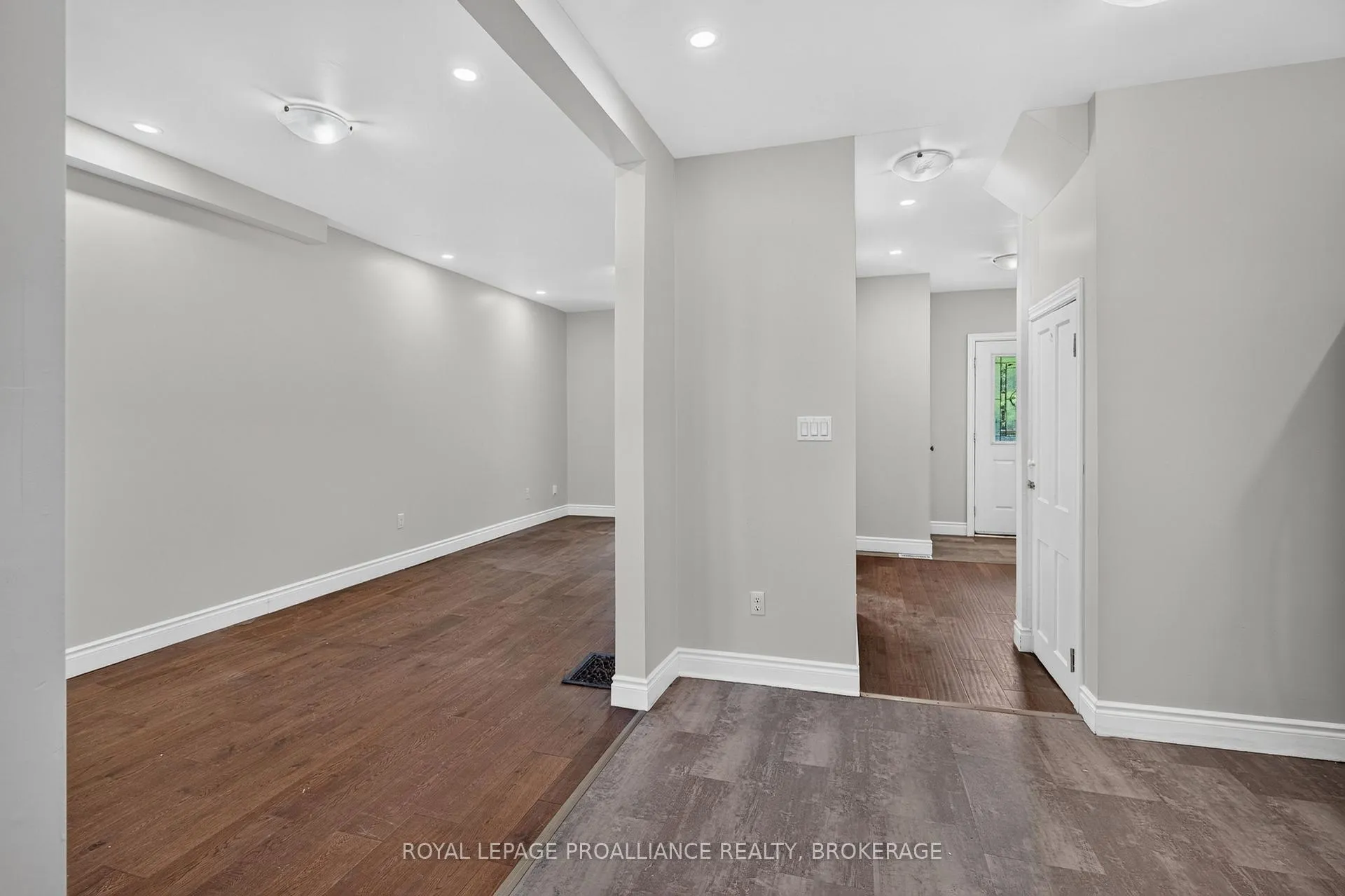 Photo 8 of 69 John Street, Kingston, East of Sir John A. Blvd — HOMEH
