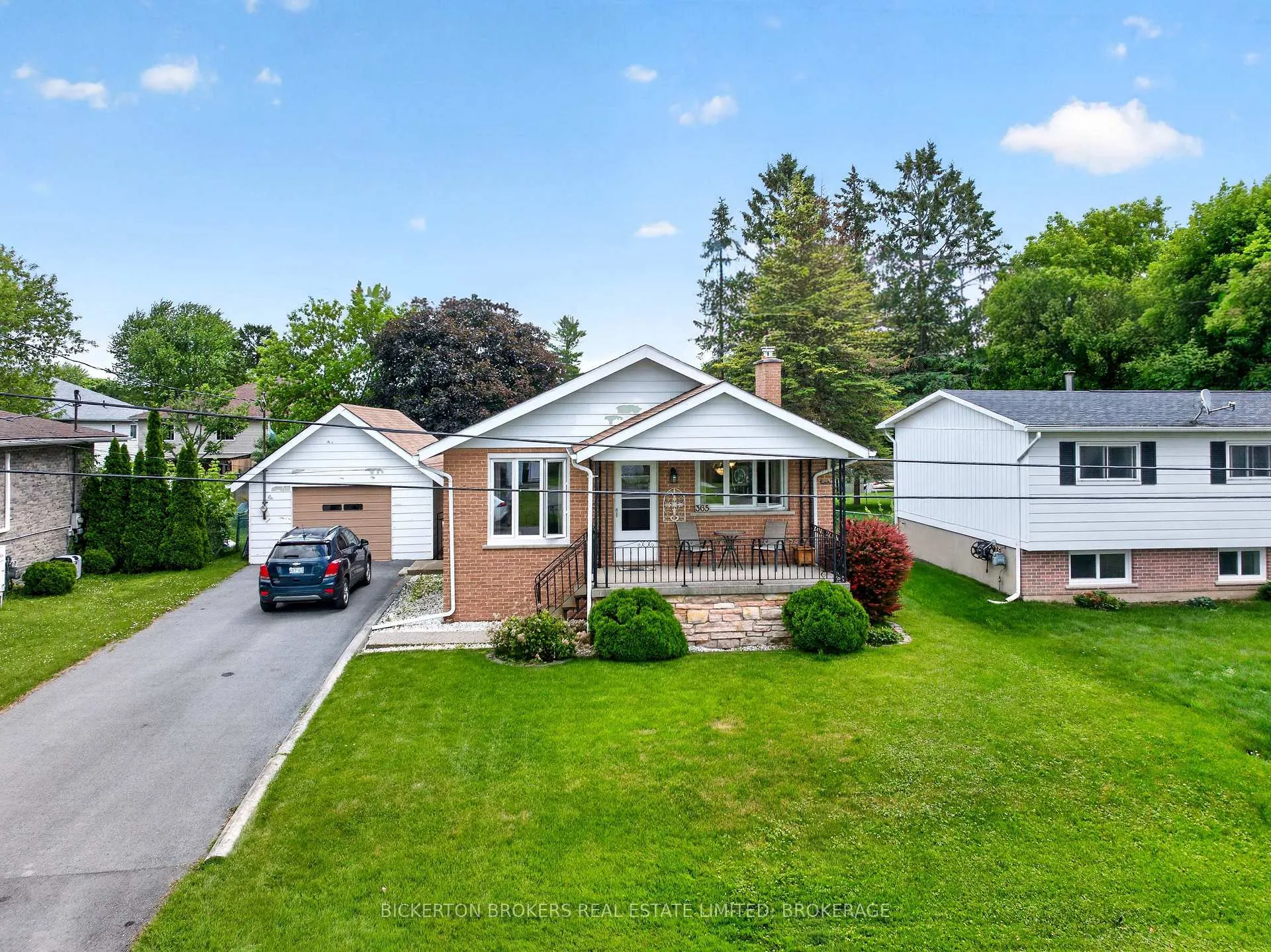 Photo 4 of 365 Oak Street, Gananoque, Gananoque — HOMEH