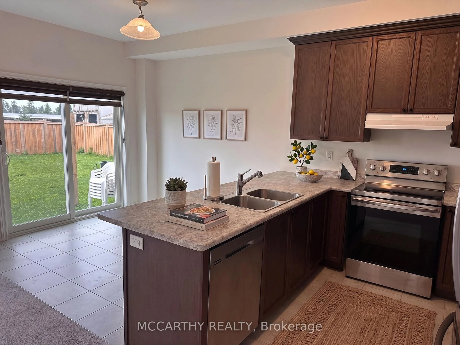 Photo 35 of 160 Clark Street, Shelburne — HOMEH