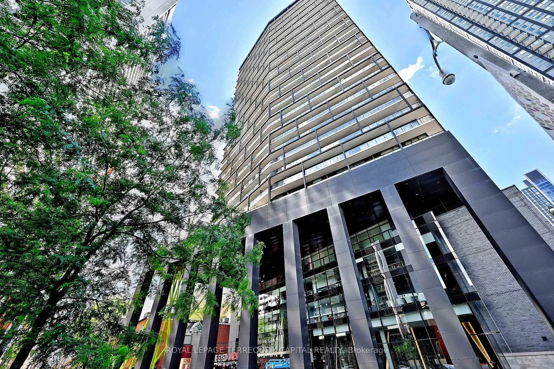 Photo 4 of Unit 2308, 125 Peter Street, Toronto, Waterfront Communities — HOMEH