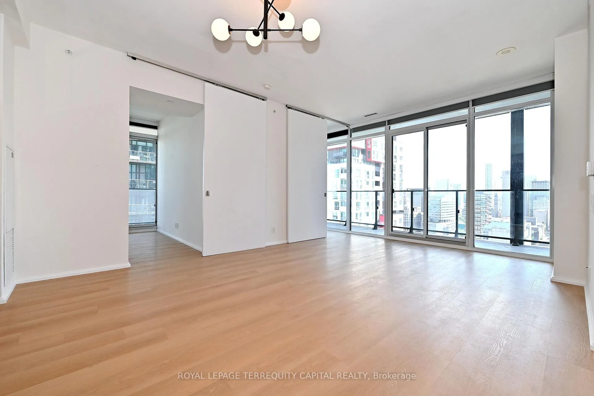 Photo 9 of Unit 2308, 125 Peter Street, Toronto, Waterfront Communities — HOMEH