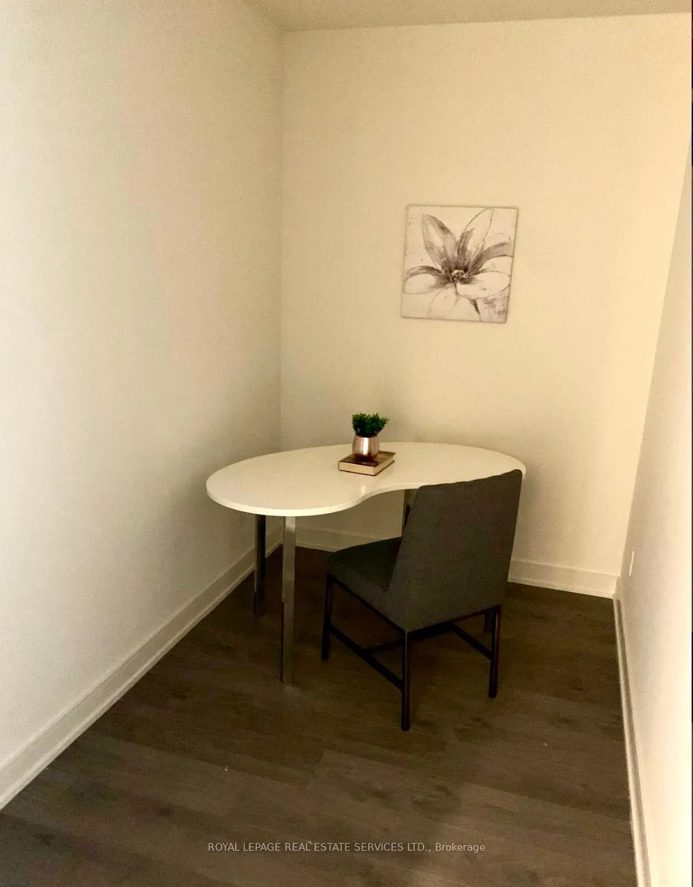 Photo 10 of Unit 306, 8010 Derry Road, Milton, Coates — HOMEH