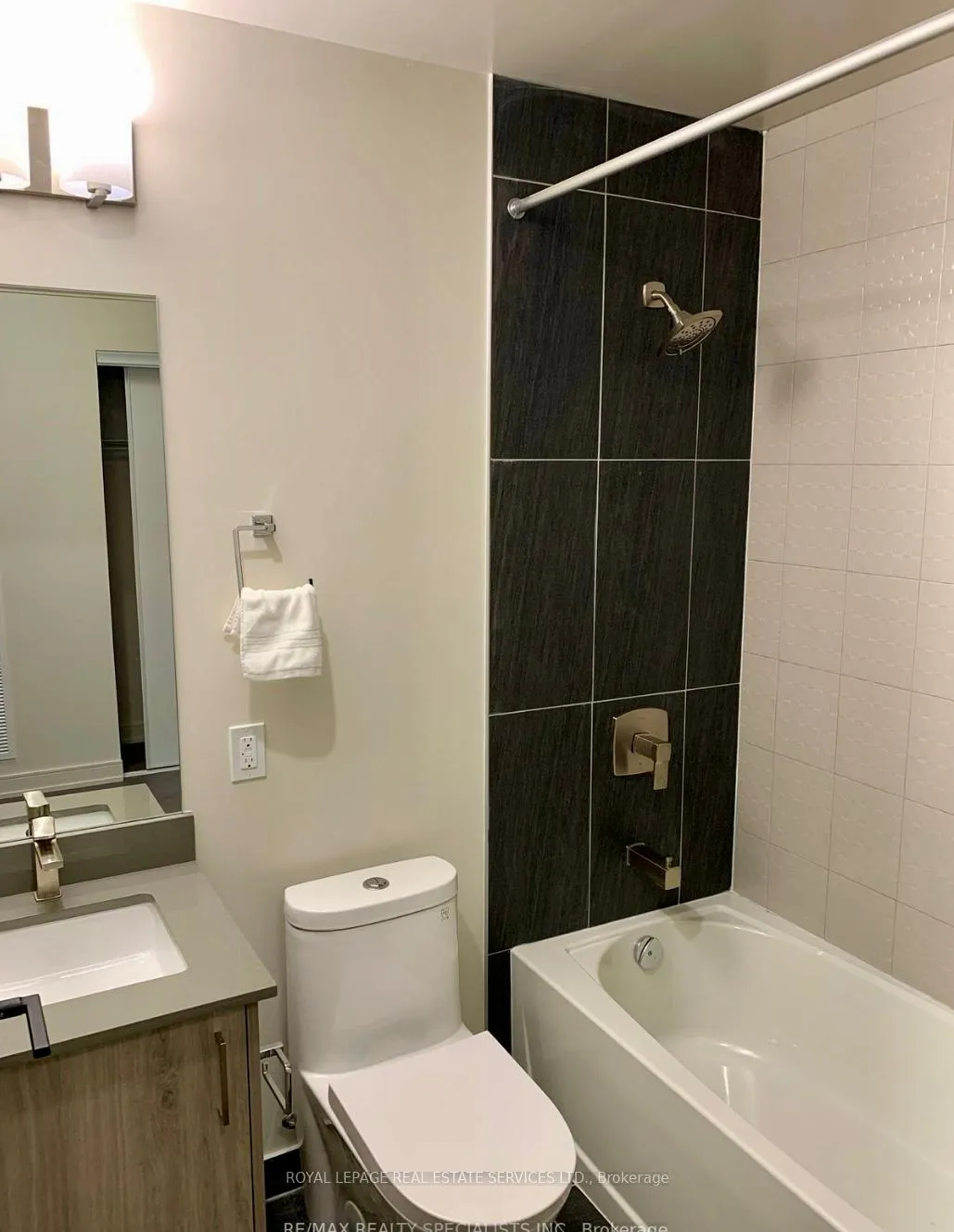Photo 12 of Unit 306, 8010 Derry Road, Milton, Coates — HOMEH