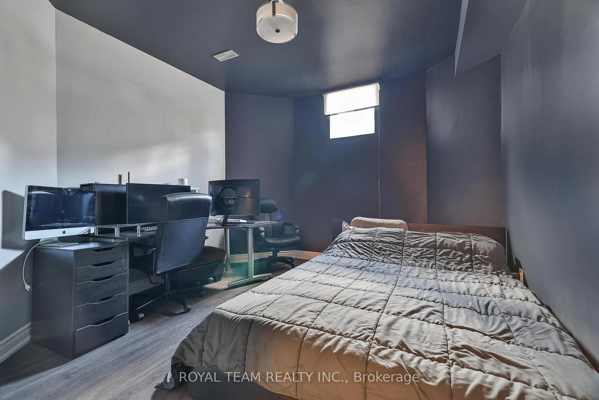Photo 32 of 1 Ria Court, King, King City — HOMEH