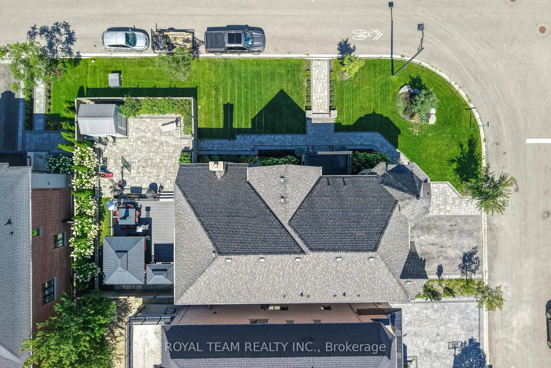 Photo 38 of 1 Ria Court, King, King City — HOMEH