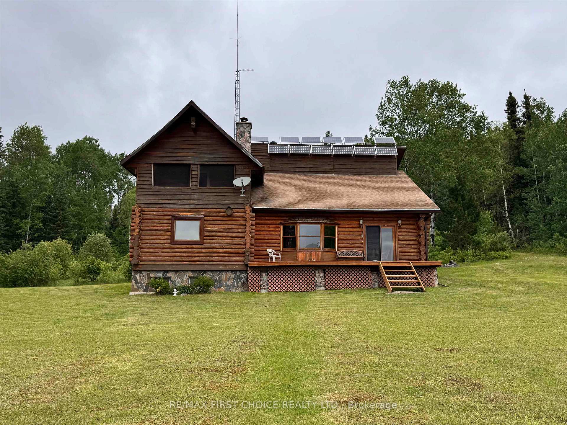 Photo 4 of 26 Cliff, Kenora Remote Area, Blue Lake — HOMEH