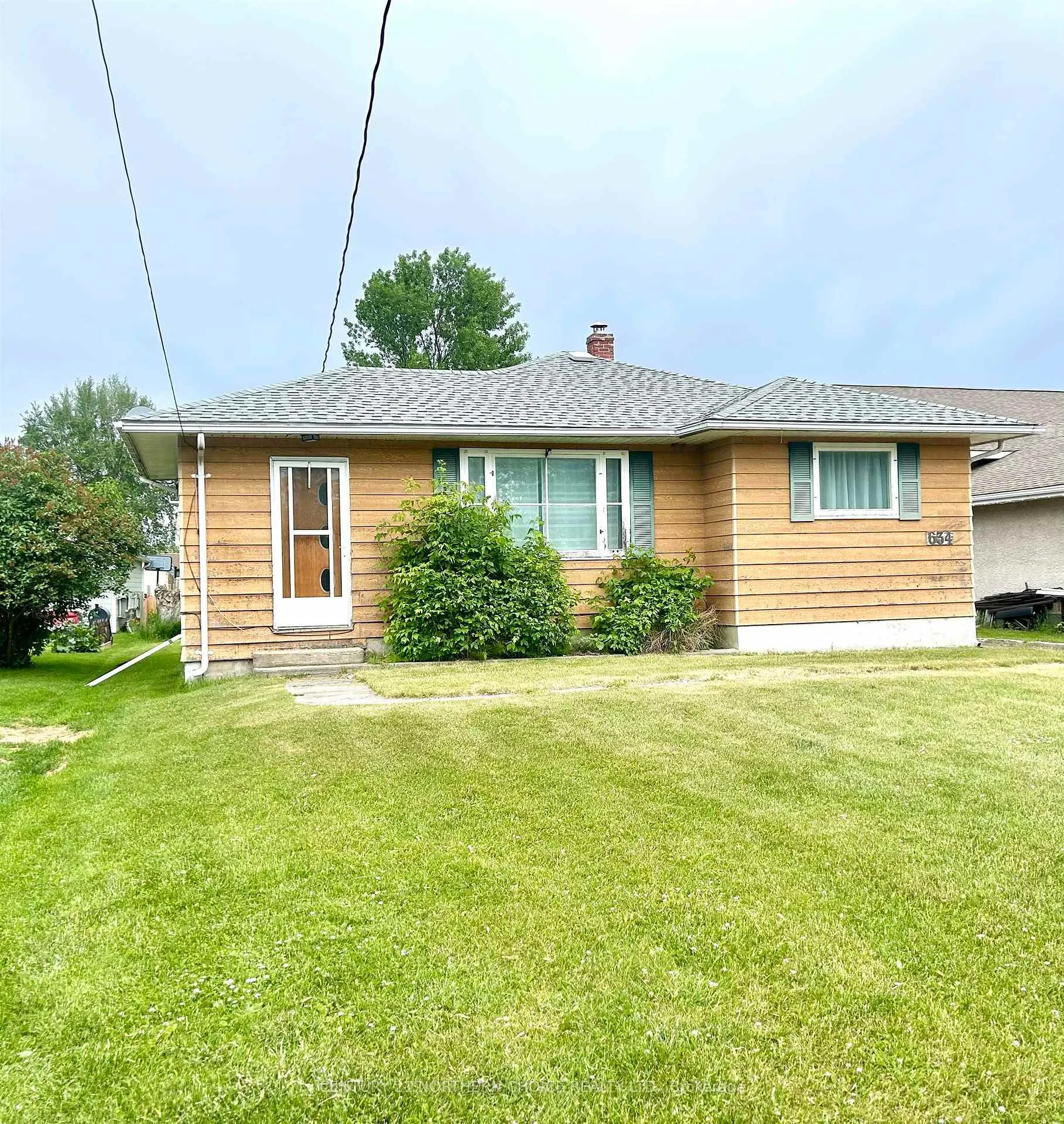 Photo 1 of 634 Riverview Drive, Fort Frances — HOMEH