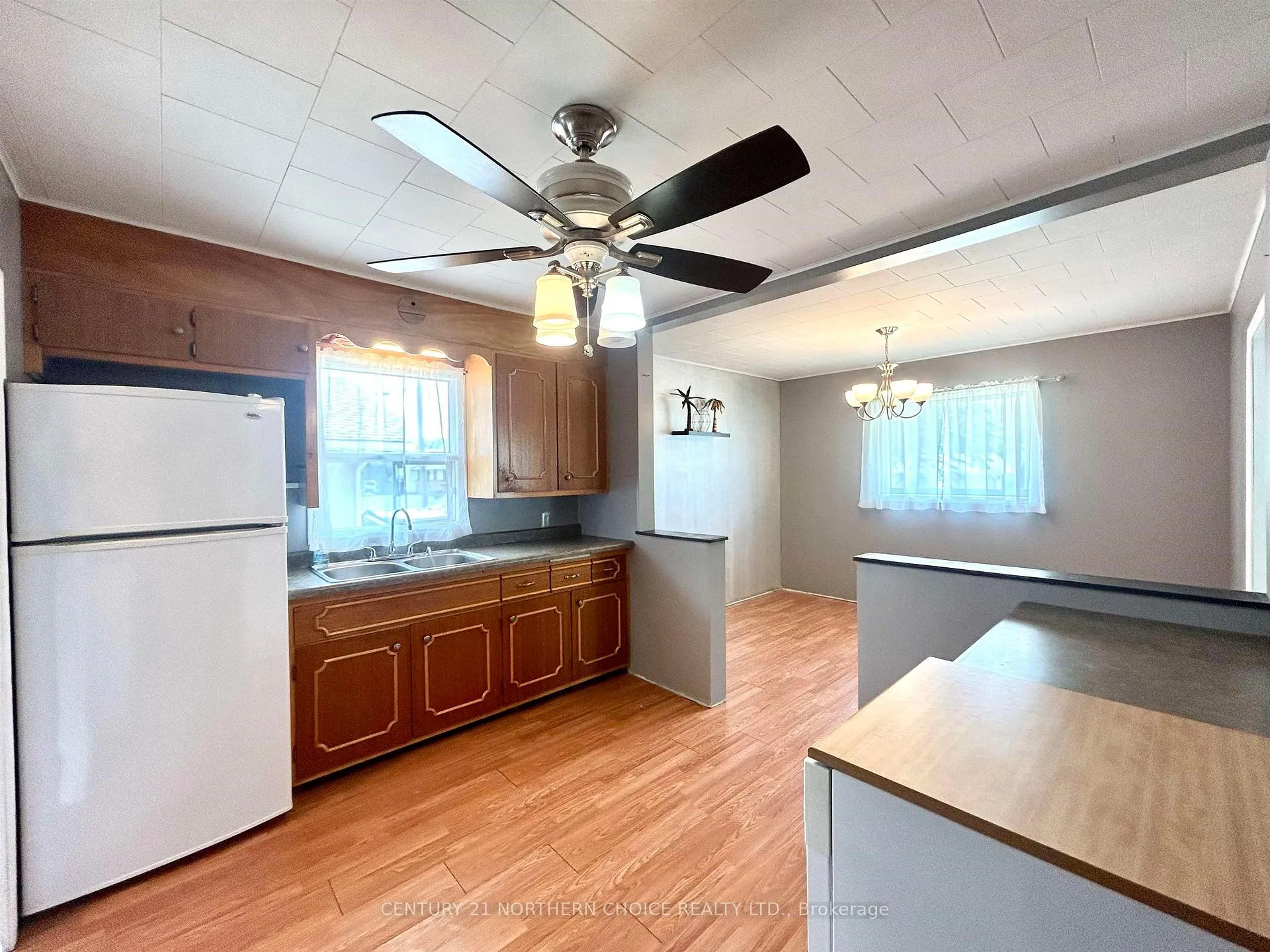 Photo 3 of 634 Riverview Drive, Fort Frances — HOMEH