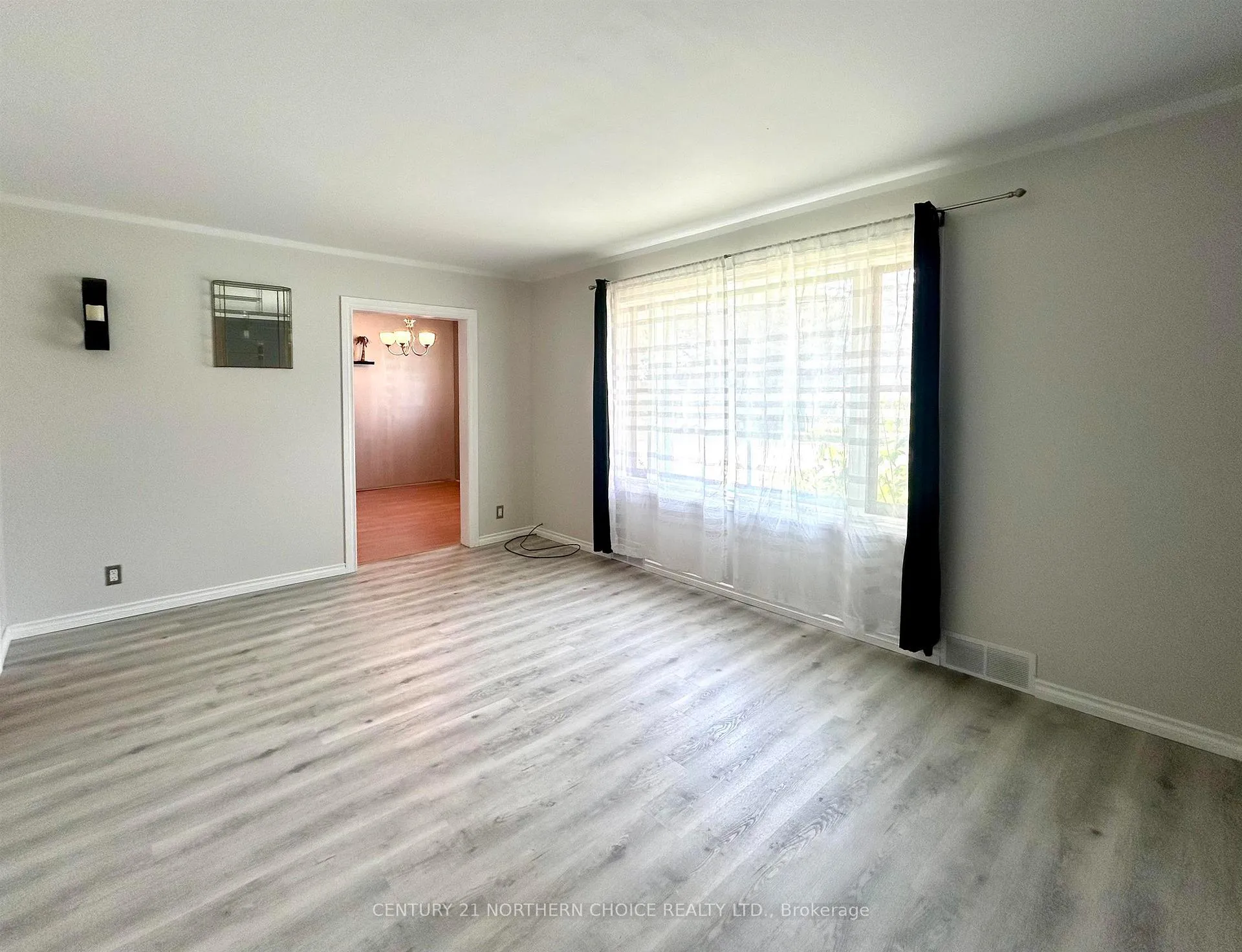 Photo 10 of 634 Riverview Drive, Fort Frances — HOMEH