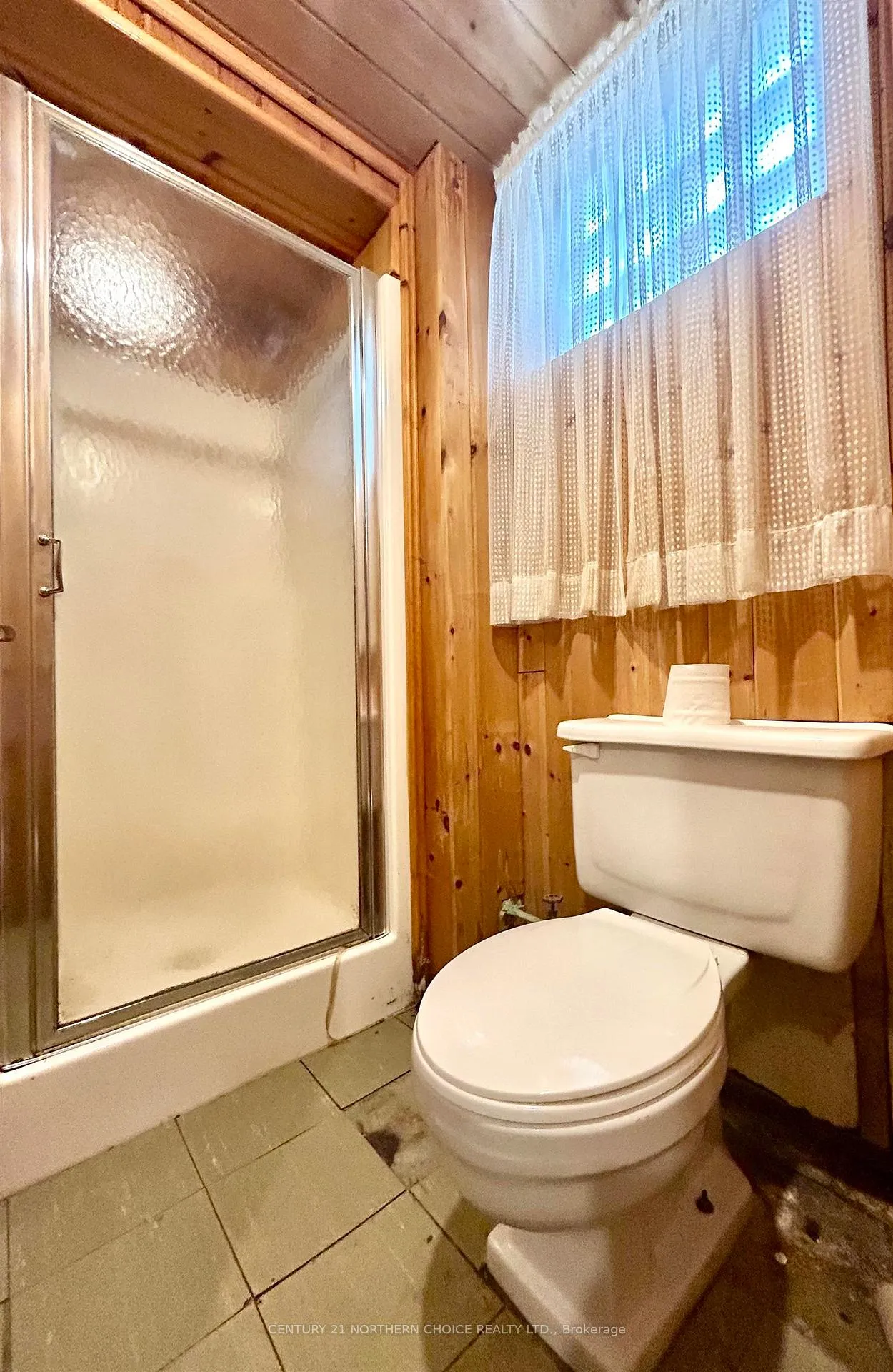 Photo 25 of 634 Riverview Drive, Fort Frances — HOMEH