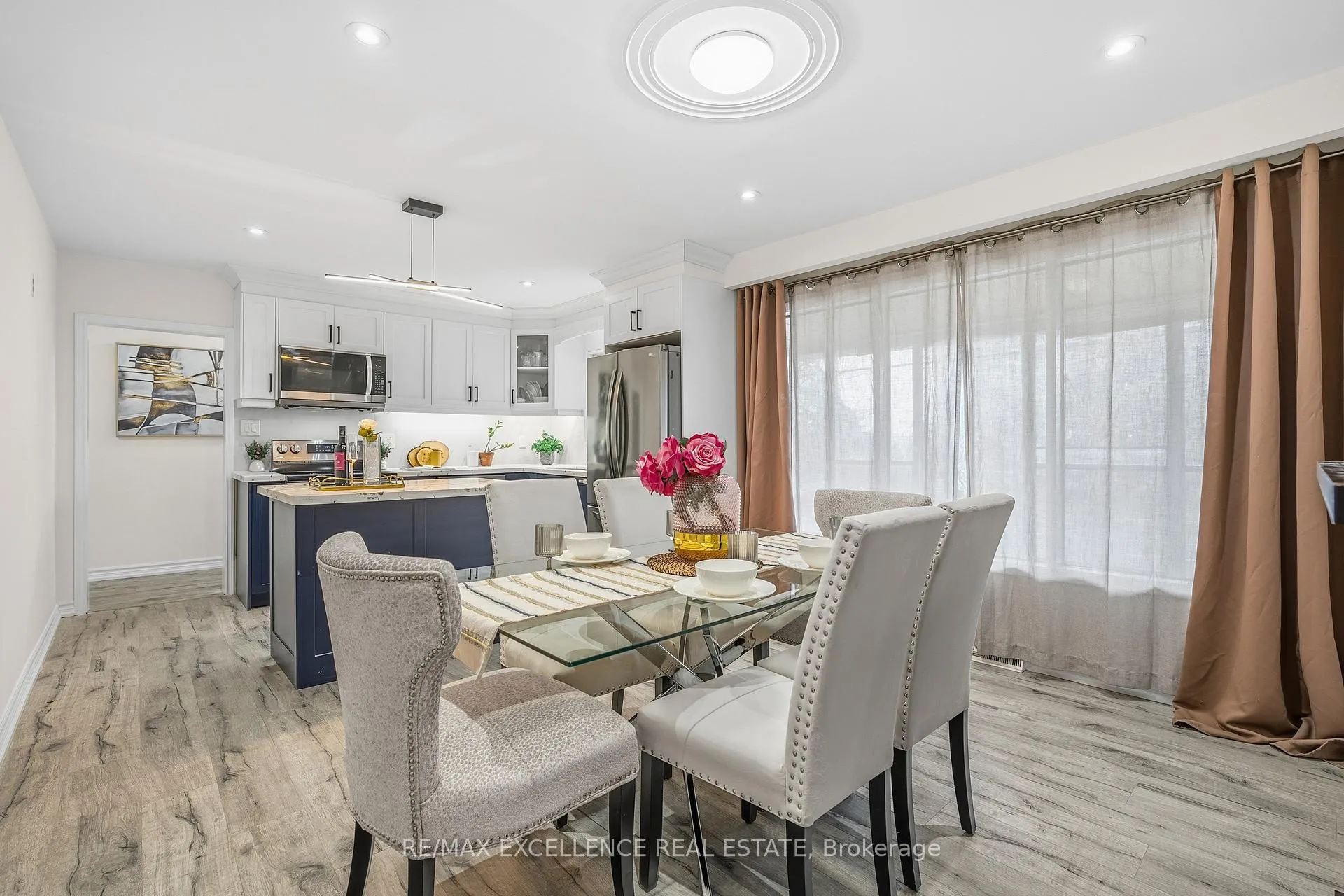 Photo 12 of 45 Stevenson Road N, Oshawa, McLaughlin — HOMEH
