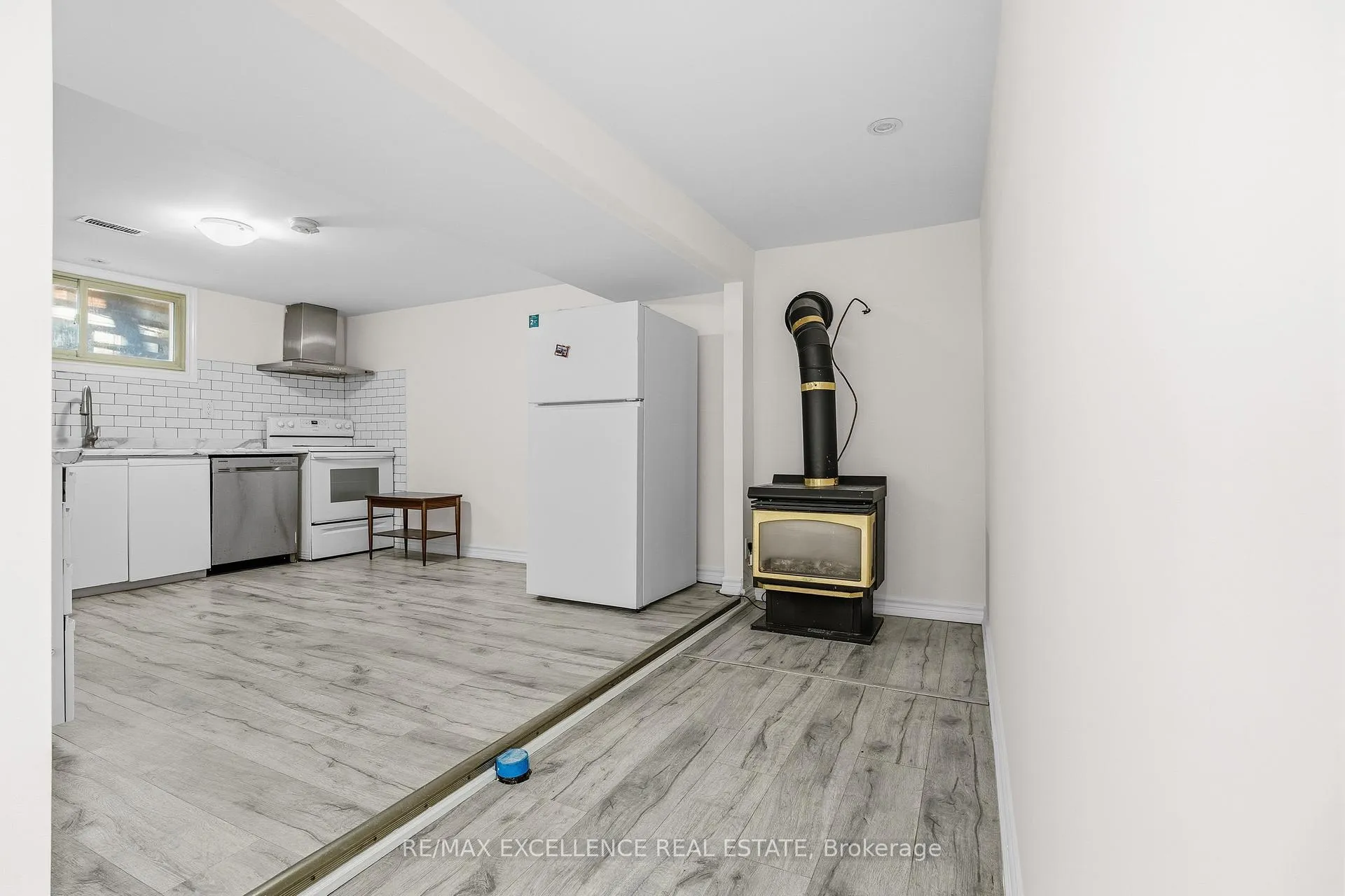 Photo 27 of 45 Stevenson Road N, Oshawa, McLaughlin — HOMEH