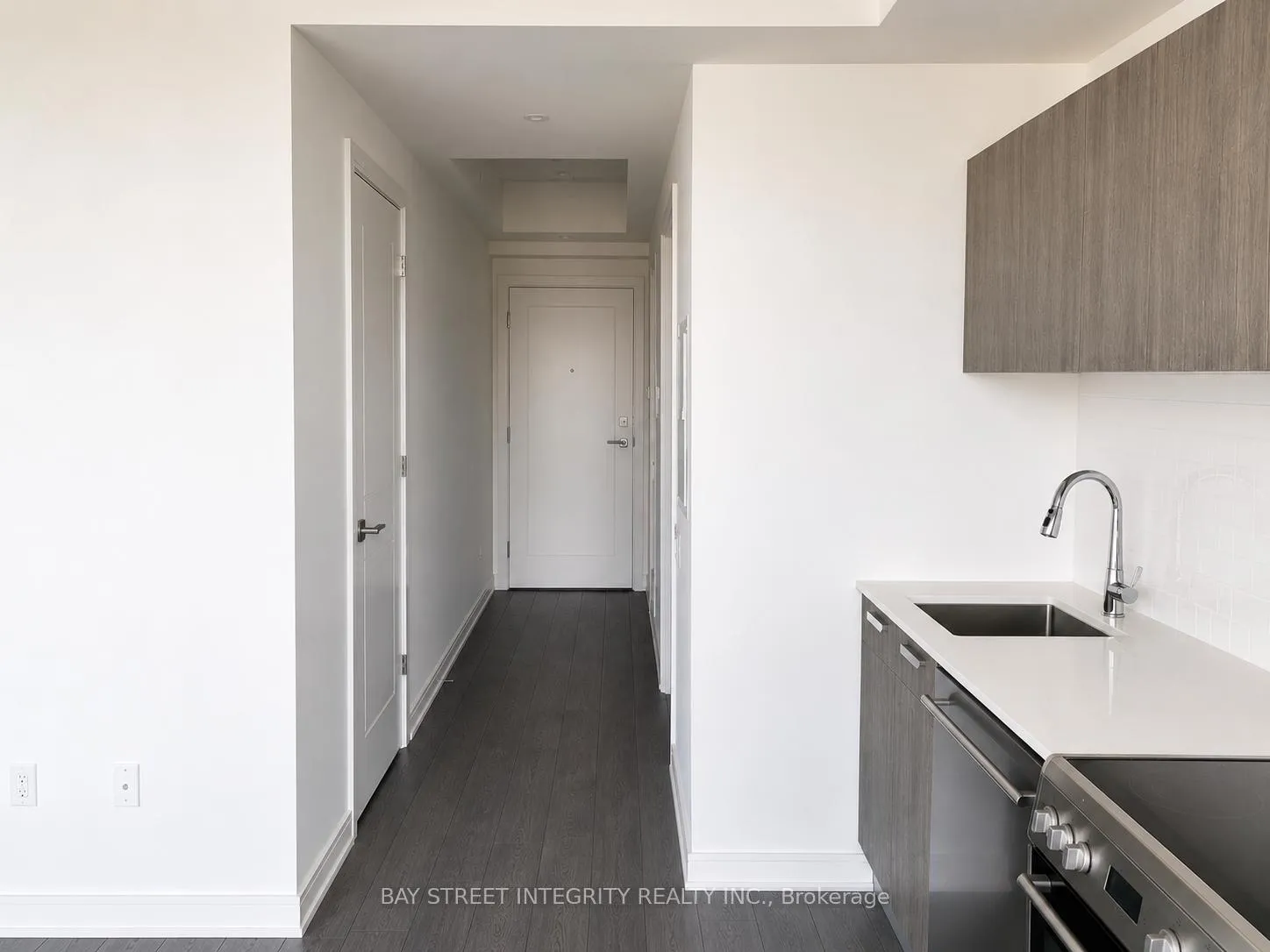 Photo 3 of Unit 3202, 50 Charles Street E, Toronto, Church-Yonge Corridor — HOMEH