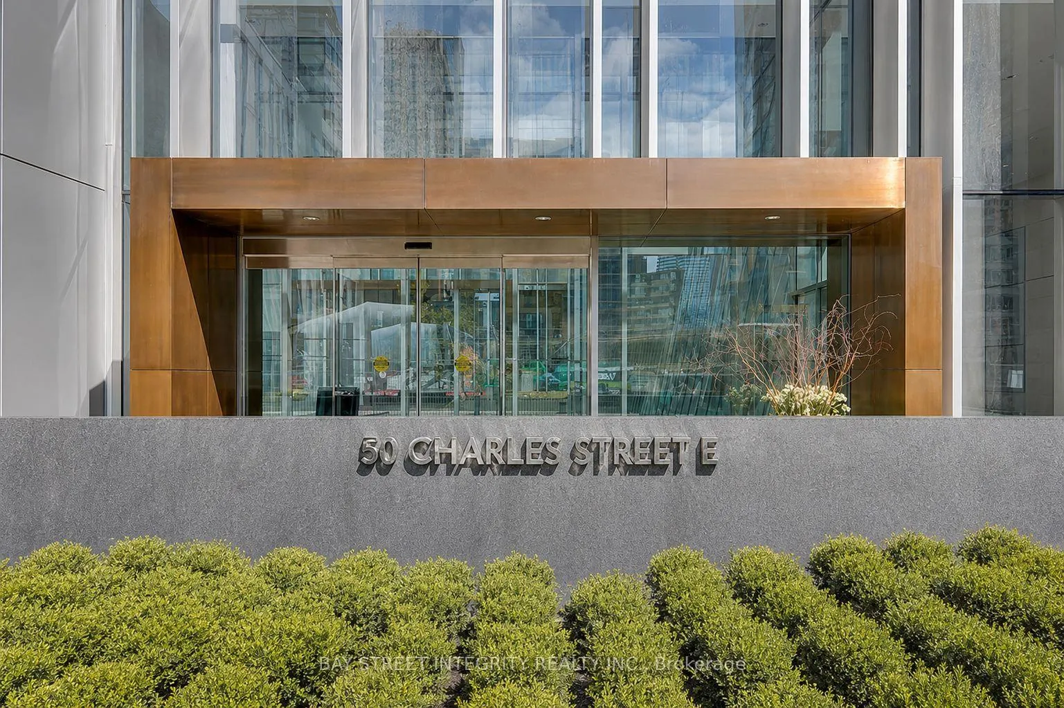 Photo 6 of Unit 3202, 50 Charles Street E, Toronto, Church-Yonge Corridor — HOMEH
