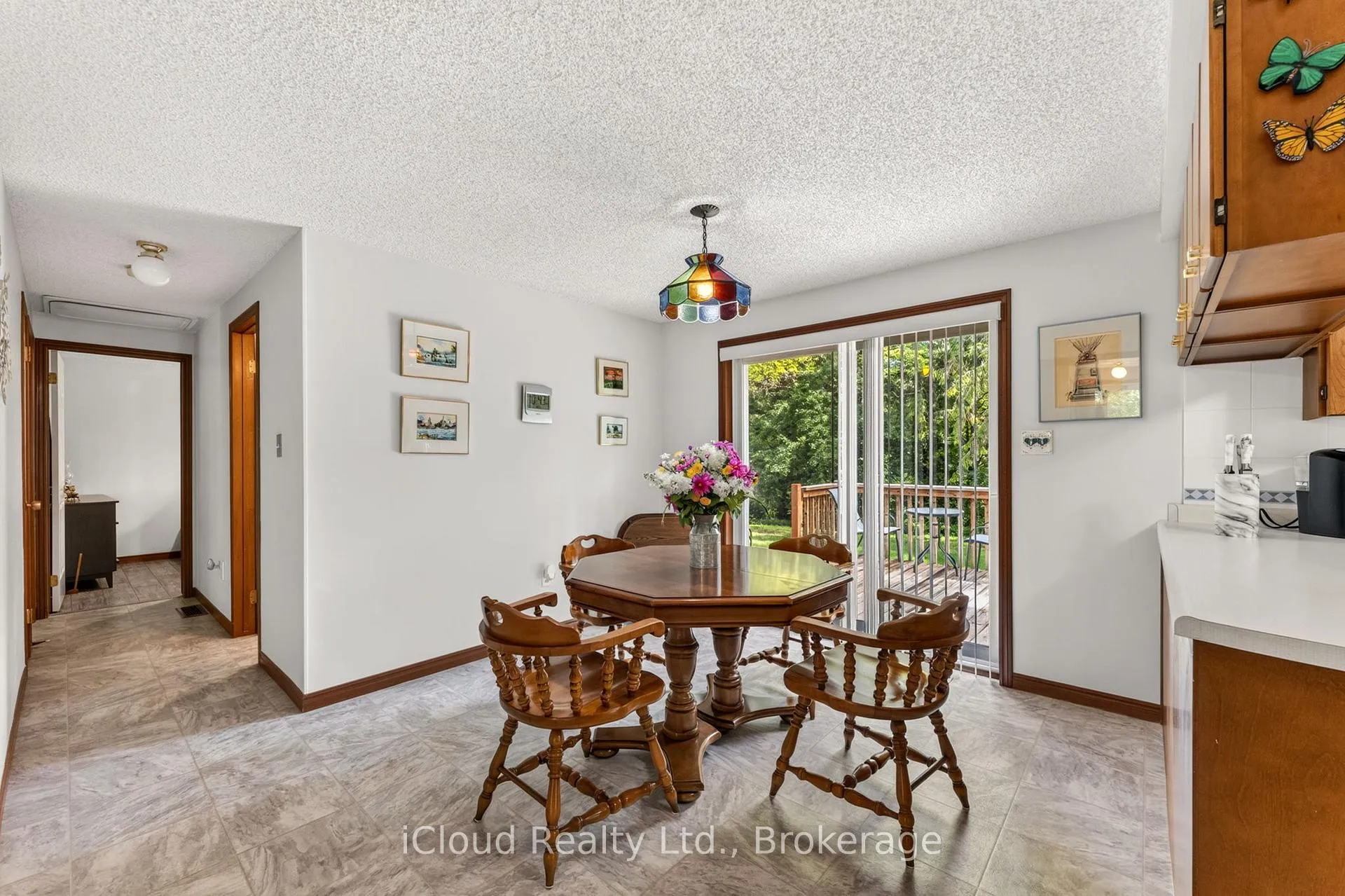 Photo 8 of 20 Mactavesh Crescent, Bluewater, Bayfield — HOMEH