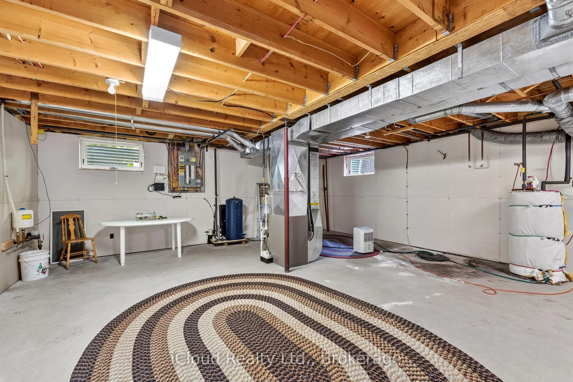 Photo 22 of 20 Mactavesh Crescent, Bluewater, Bayfield — HOMEH