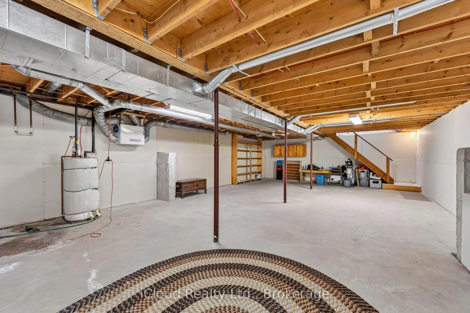 Photo 23 of 20 Mactavesh Crescent, Bluewater, Bayfield — HOMEH