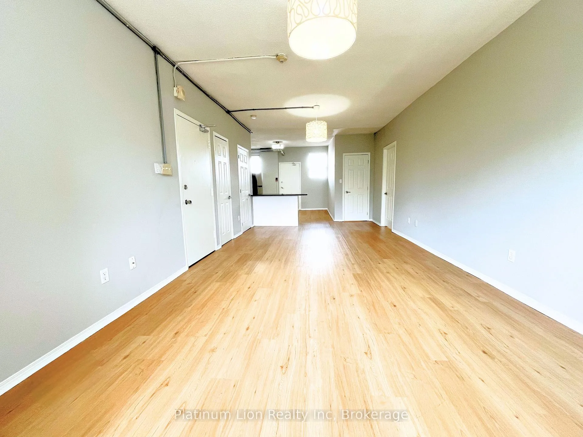Photo 8 of Unit 8, 121 Park Street S, Hamilton, Durand — HOMEH