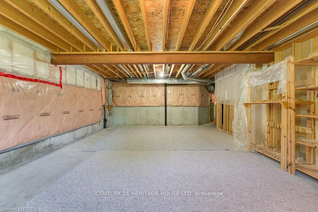 Photo 36 of 30 Cobblestone Drive, Brant, Paris — HOMEH