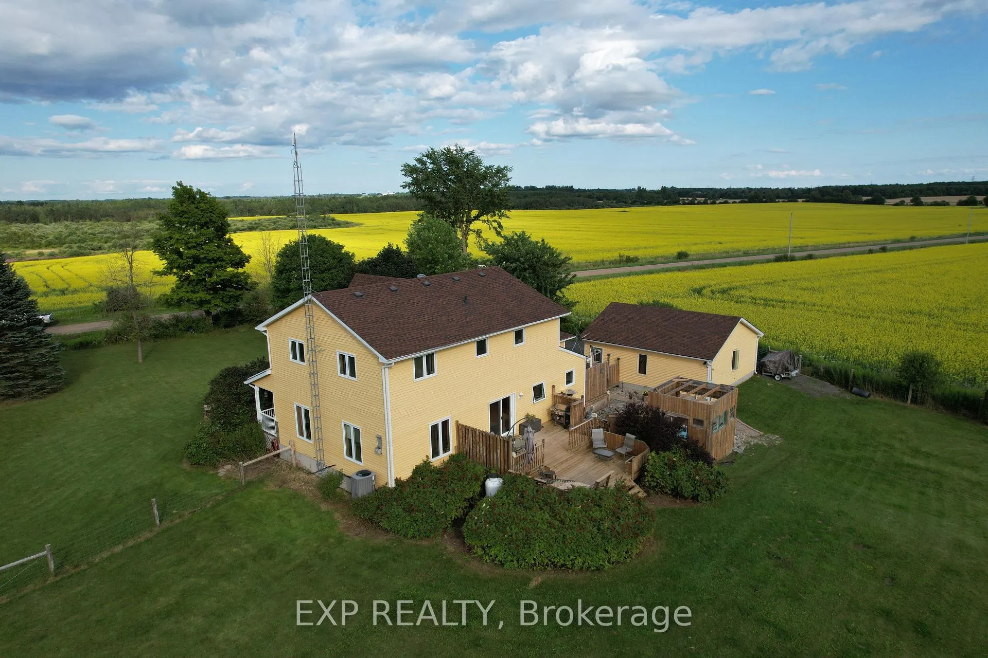 Photo 3 of 254304 9th Line, Amaranth, Rural Amaranth — HOMEH
