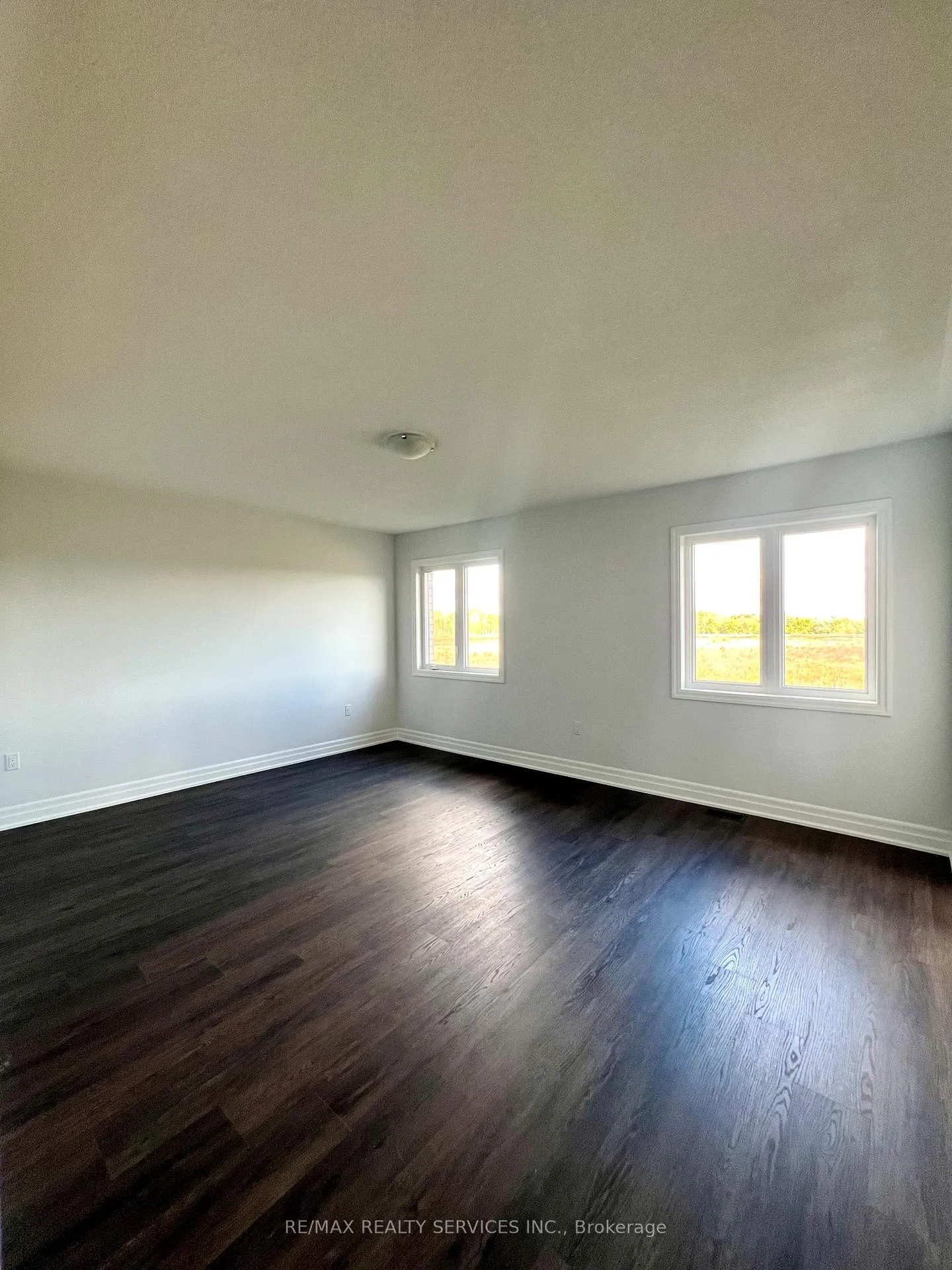 Photo 11 of 156 Union Boulevard, Wasaga Beach — HOMEH