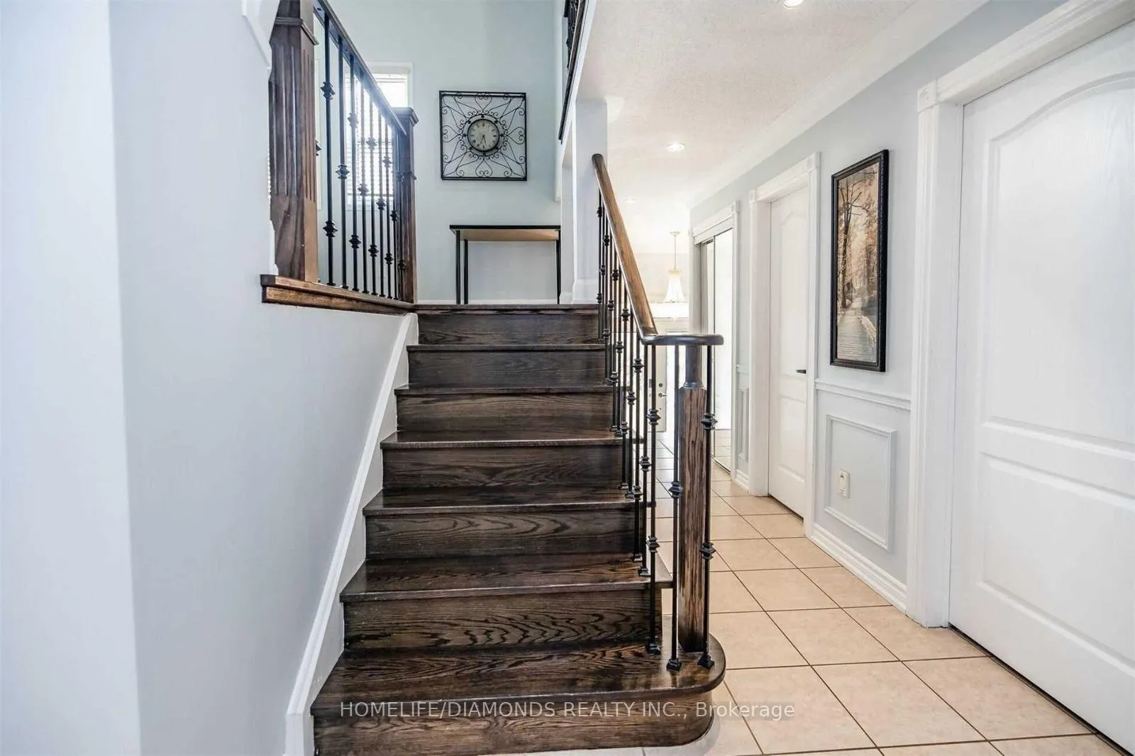 Photo 12 of 7 Clovercrest Drive, Brampton, Fletcher's Meadow — HOMEH
