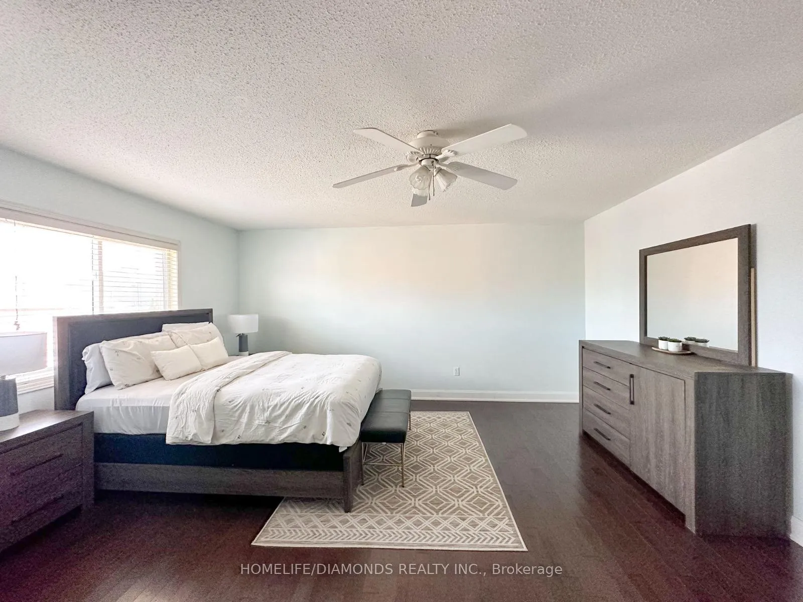 Photo 17 of 7 Clovercrest Drive, Brampton, Fletcher's Meadow — HOMEH