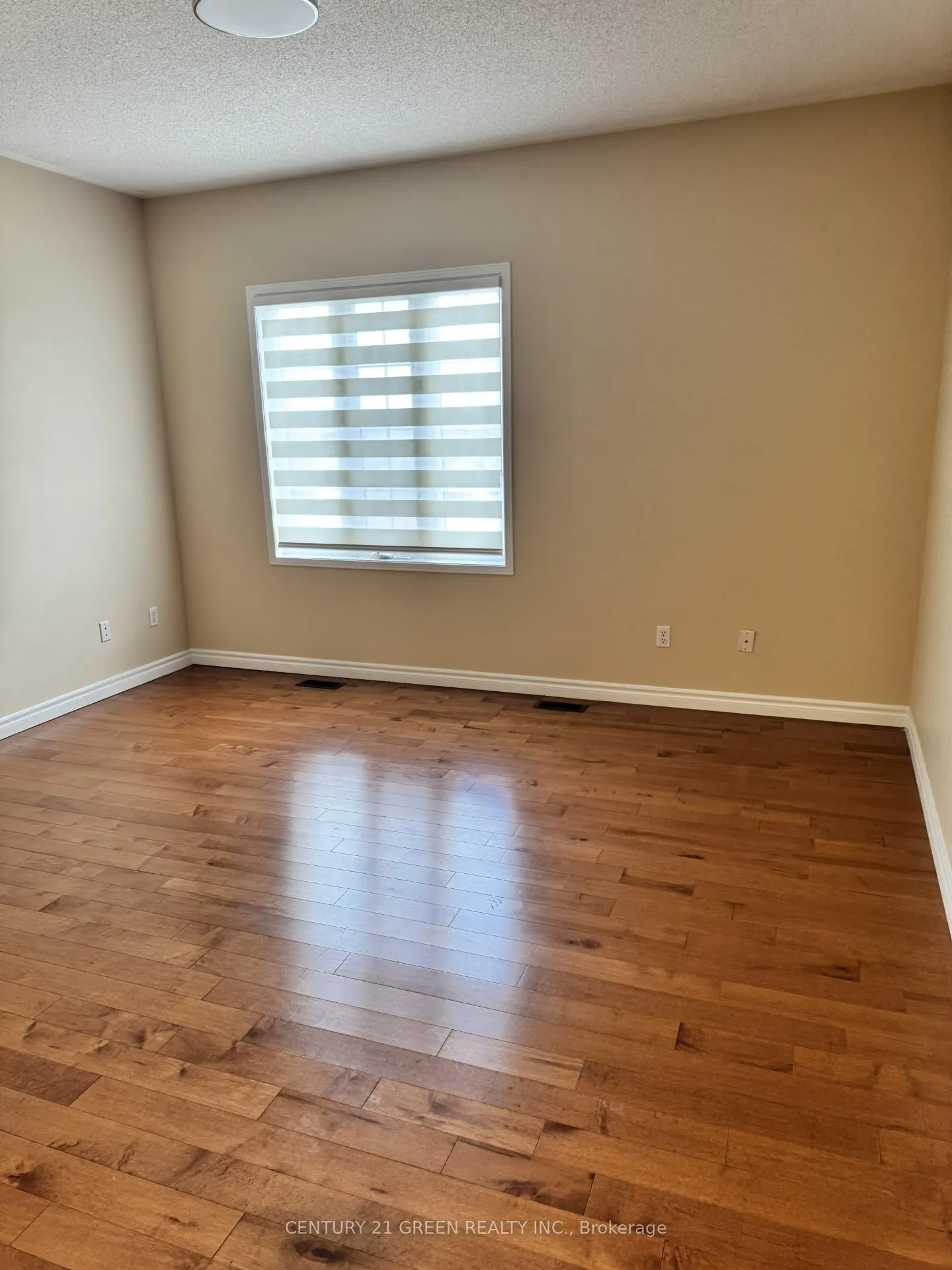 Photo 8 of Unit Upper, 474 Denyes Way, Milton, Clarke — HOMEH