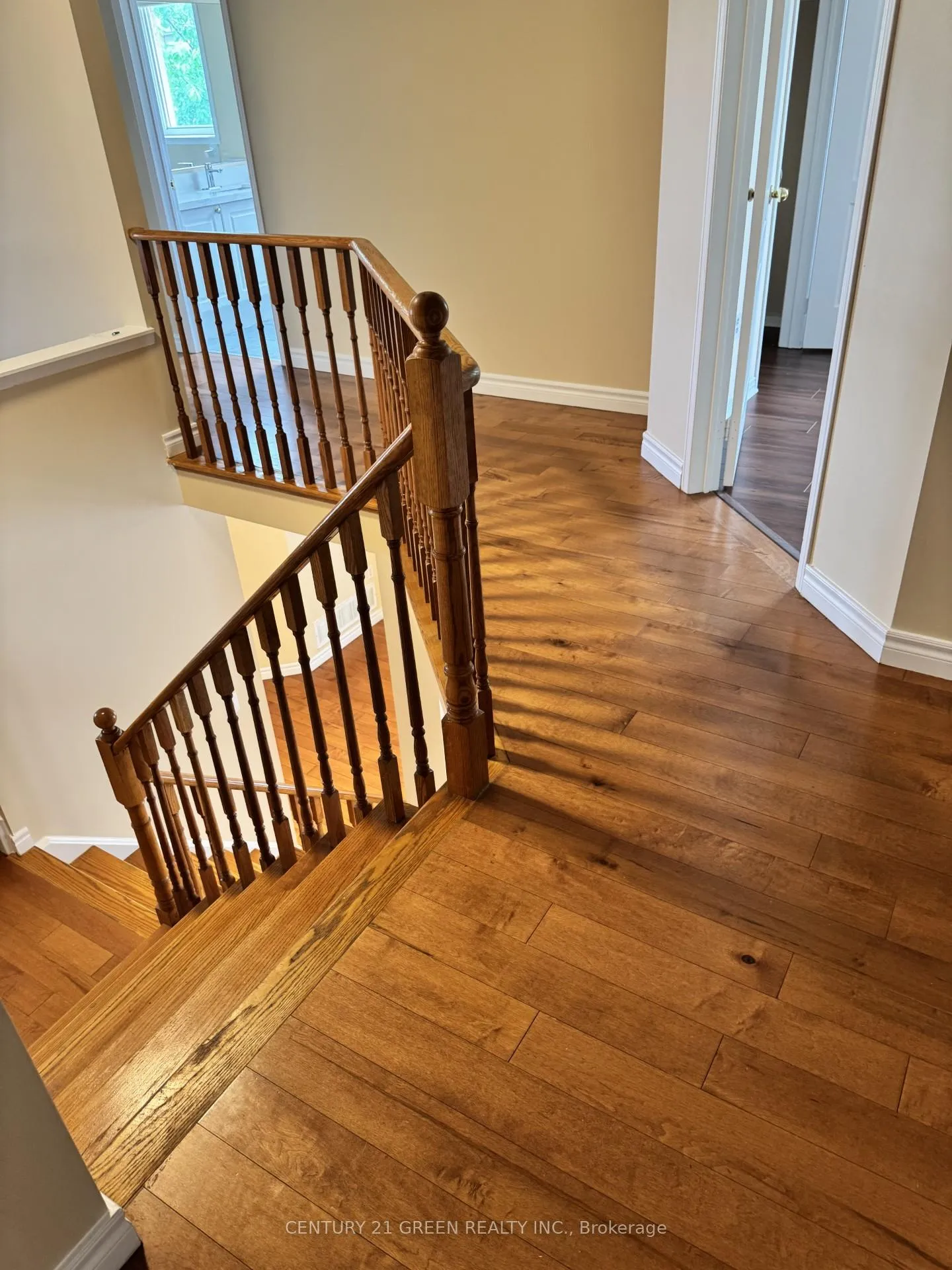 Photo 9 of Unit Upper, 474 Denyes Way, Milton, Clarke — HOMEH