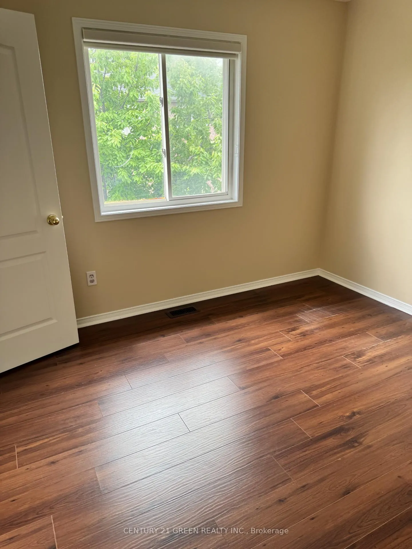 Photo 16 of Unit Upper, 474 Denyes Way, Milton, Clarke — HOMEH
