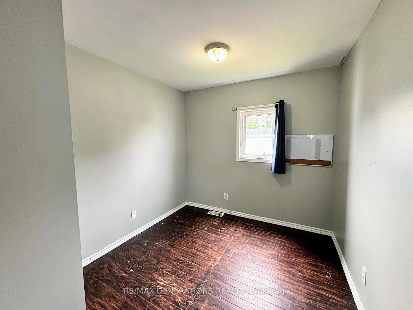 Photo 9 of 54 Jackson Crescent, Marathon — HOMEH