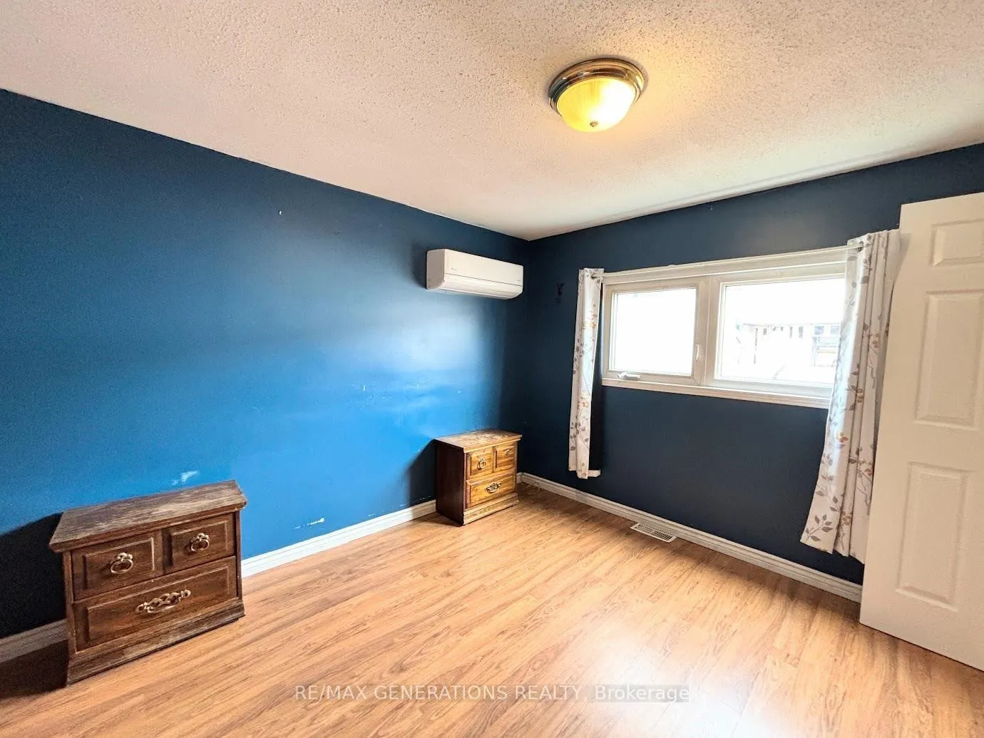 Photo 14 of 54 Jackson Crescent, Marathon — HOMEH