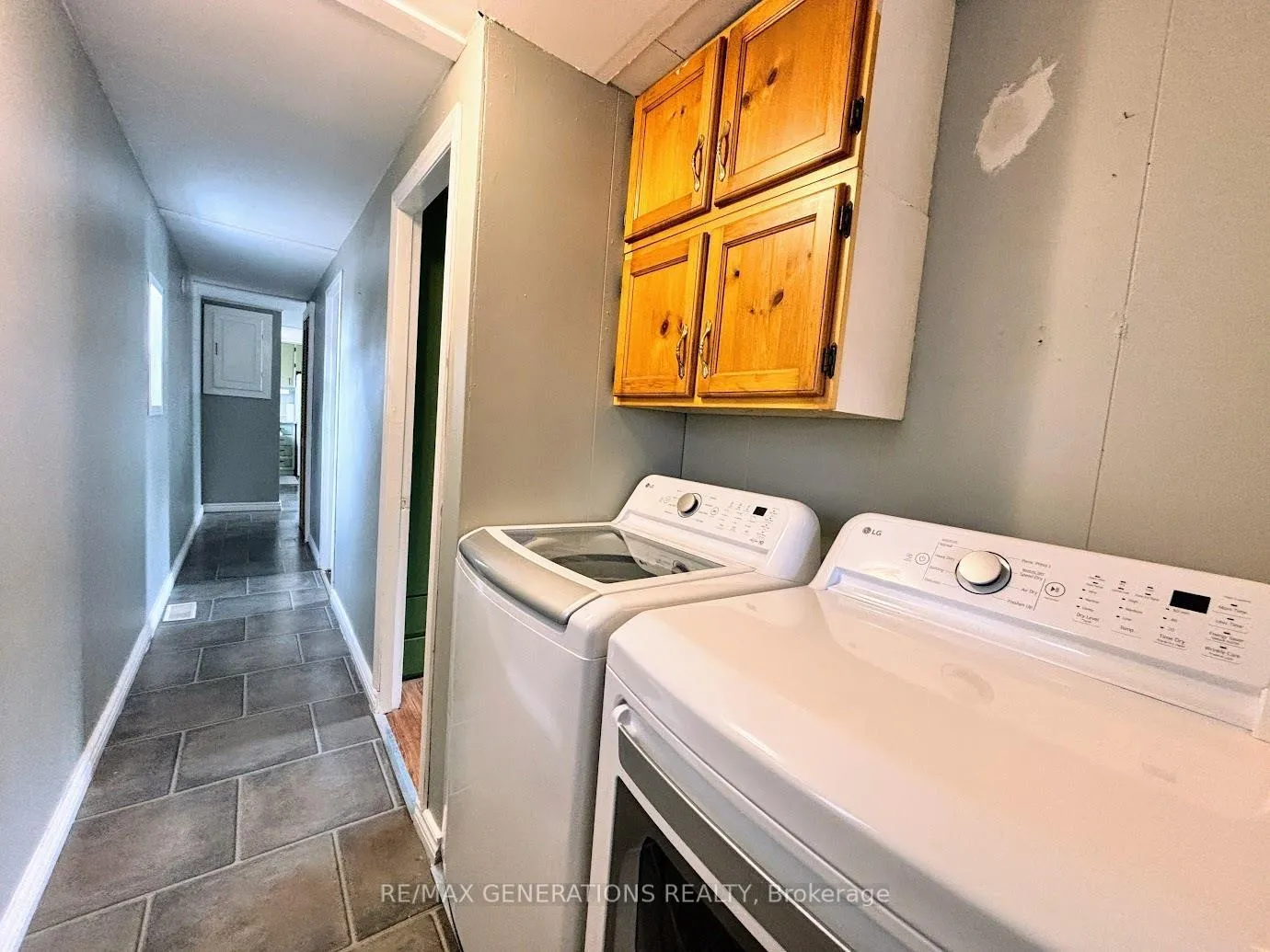 Photo 16 of 54 Jackson Crescent, Marathon — HOMEH